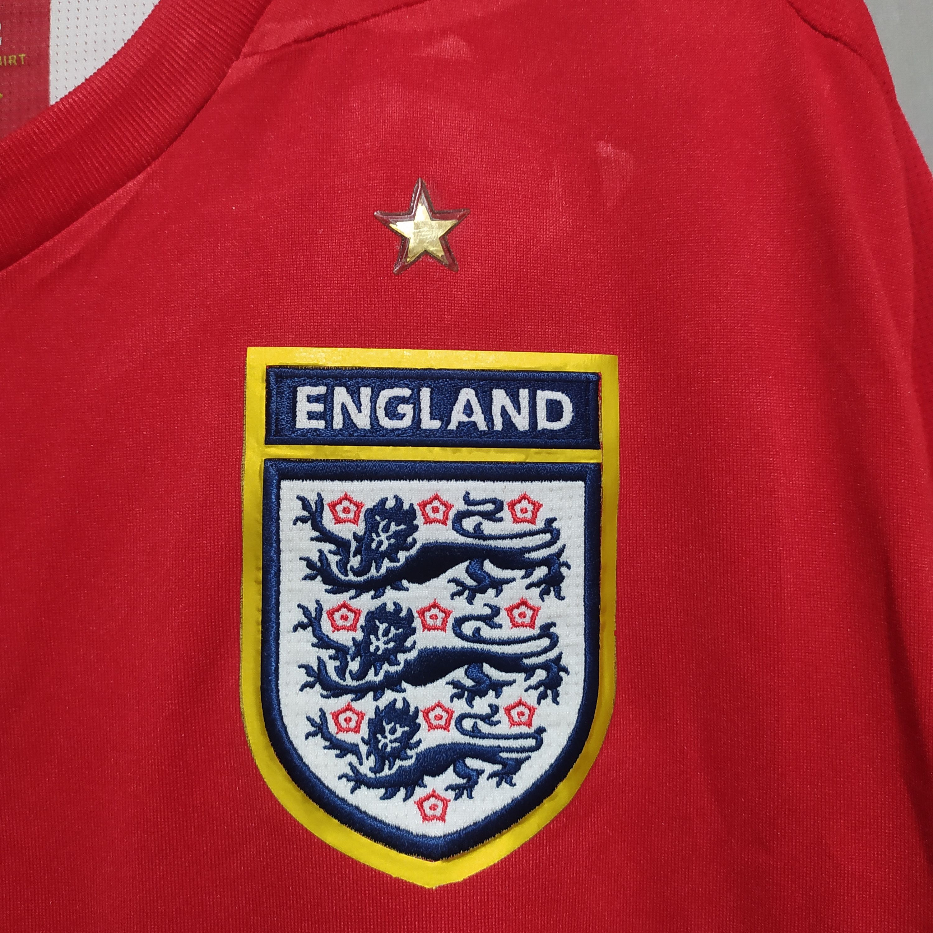 Umbro Umbro x England 2006/2008 #7 Beckham Away Jersey Size US L / EU 52-54 / 3 - 8 Thumbnail