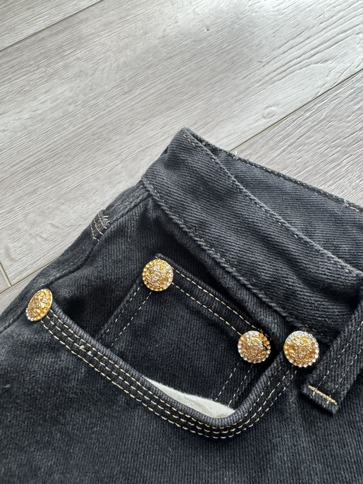Versace Jeans Couture 90s Vintage Versace Jeans Medusa Logo Size 32" / US 10 / IT 46 - 9 Thumbnail