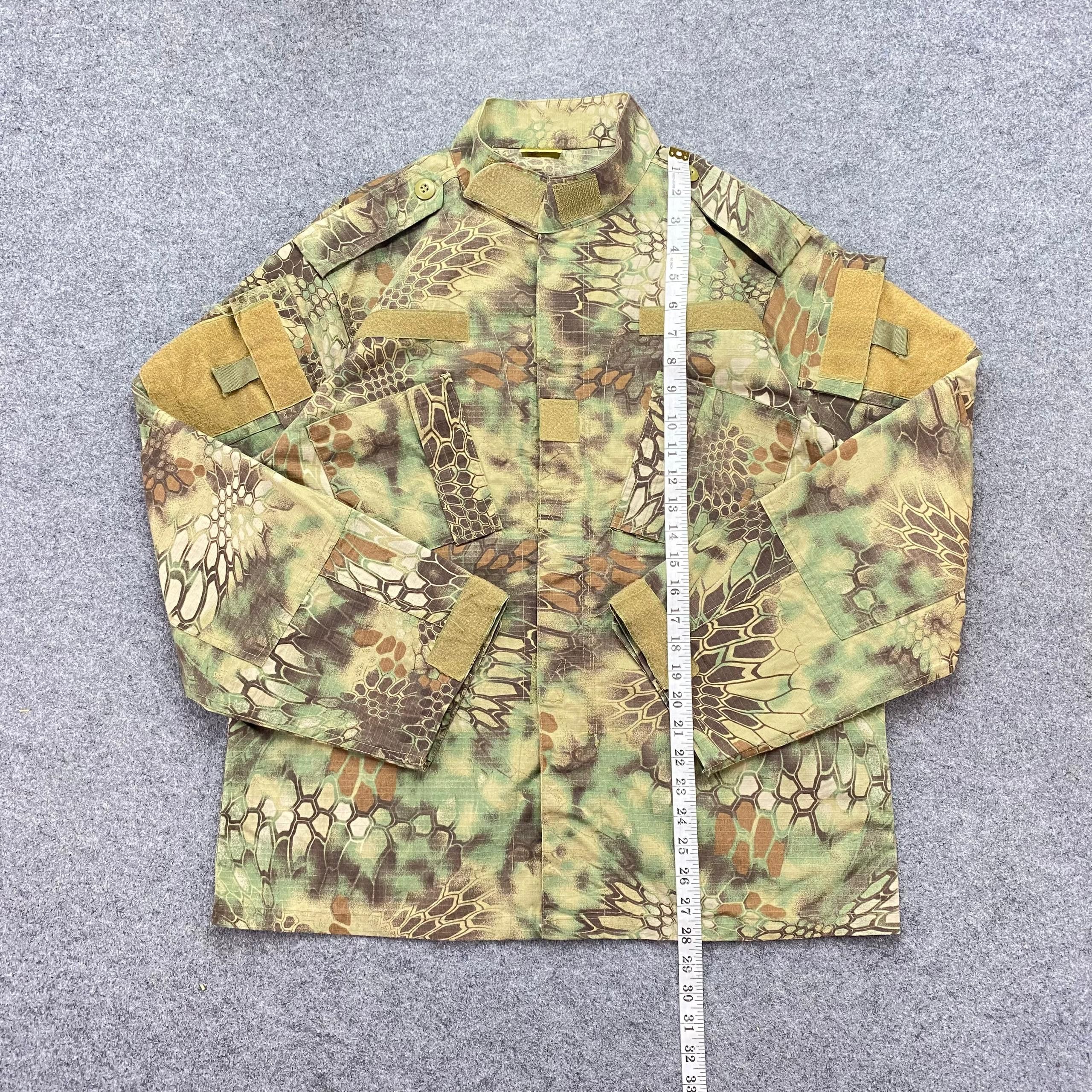 Japanese Brand Vintage Coat, Army Combat Uniform Crocodile Stripe Jacket Size US L / EU 52-54 / 3 - 6 Thumbnail