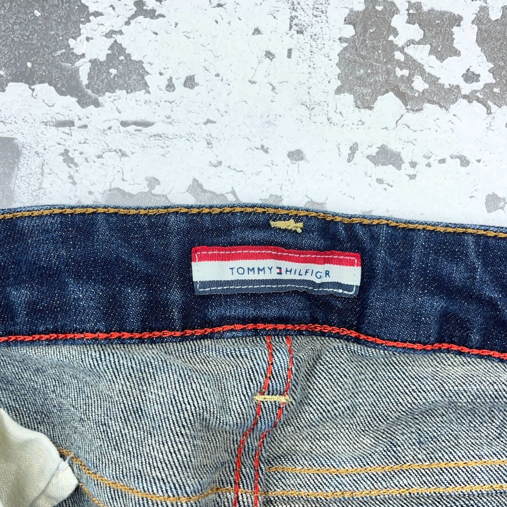 Tommy Hilfiger VINTAGE Tommy Hilfiger Jeans Women 8 Boot Cut Dark Wash Y2K 2000s Millennium Size 30" / US 8 / IT 44 - 5 Thumbnail