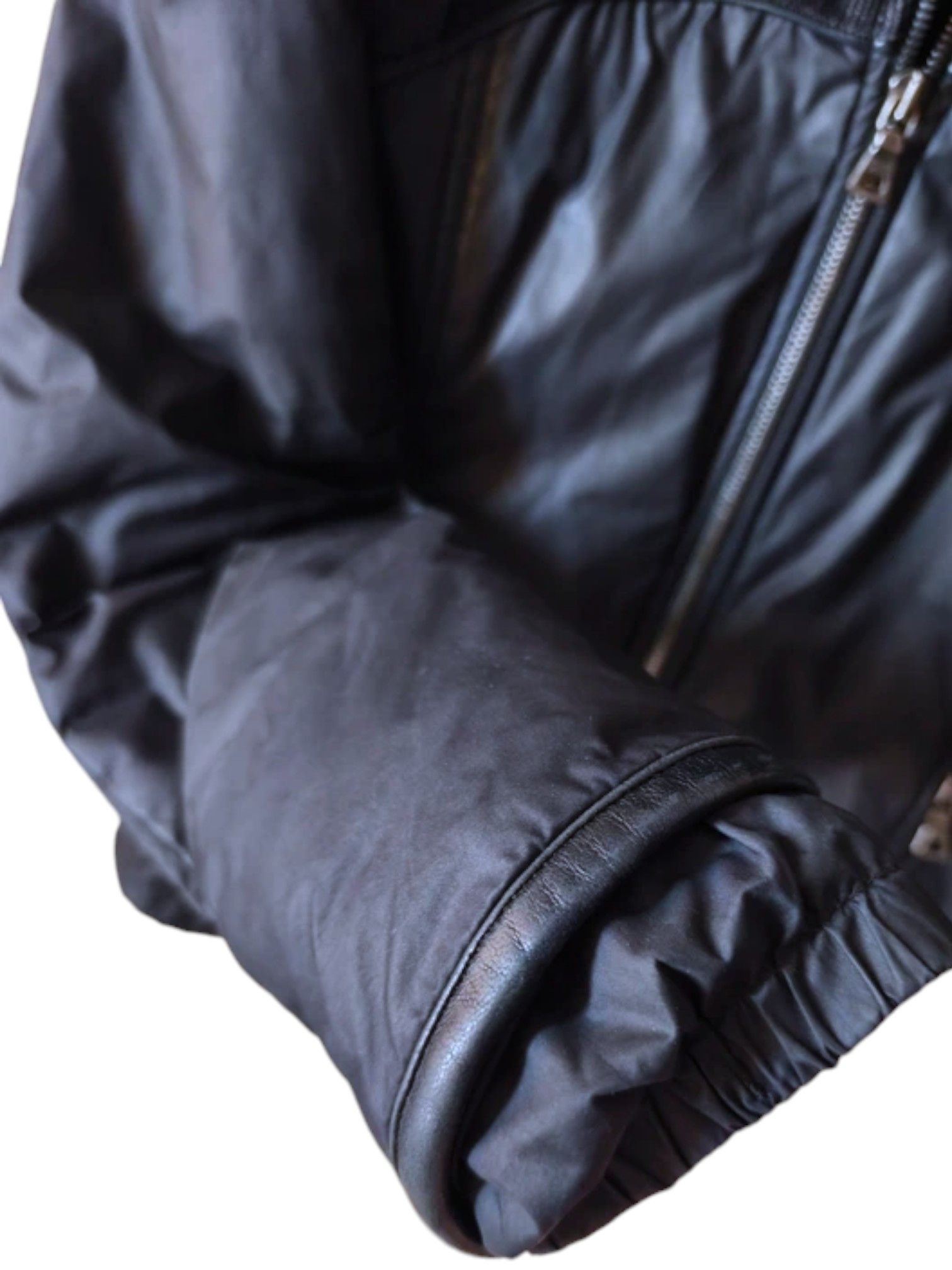 Prada Prada Nylon Jacket w/ Fur Collar, Art. 280724, early 2000s Size S / US 4 / IT 40 - 4 Thumbnail