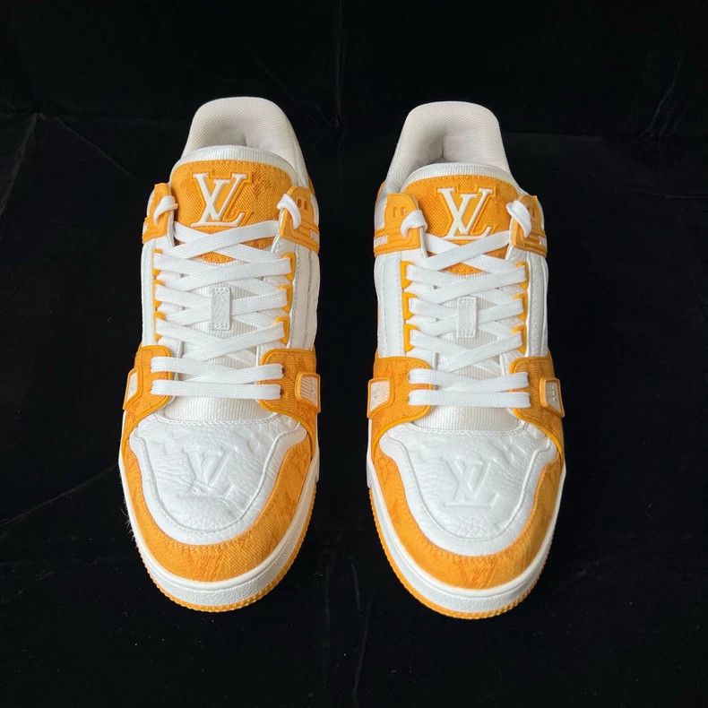 Louis Vuitton Louis Vuitton Trainer white and yellow denim board shoes Size US 9.5 / EU 42-43 - 2 Thumbnail
