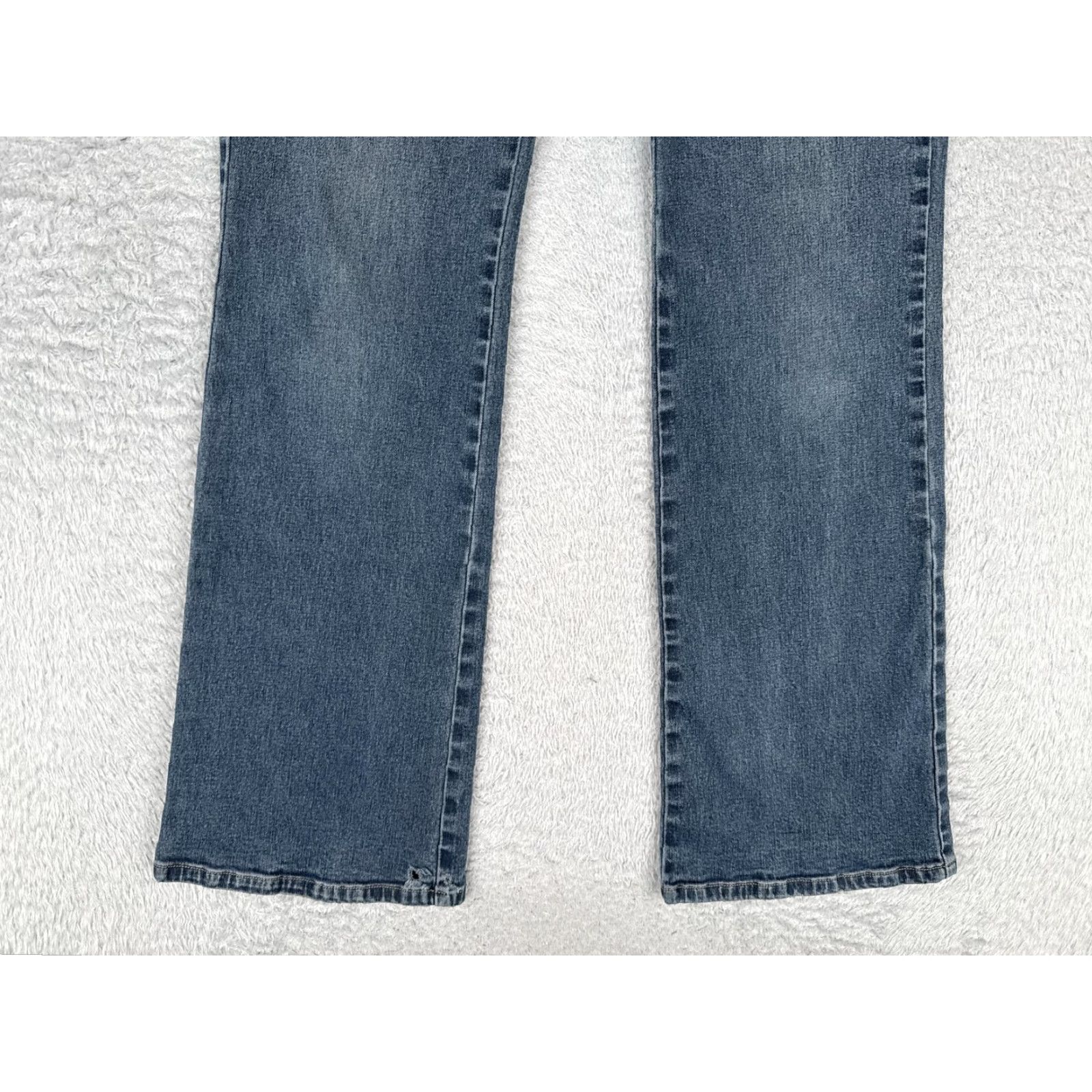 Vintage UNIONBAY Jeans Womens 29 Blue Medium Wash Mid Rise Straight Leg Denim 29x31 Size 29" - 2 Thumbnail