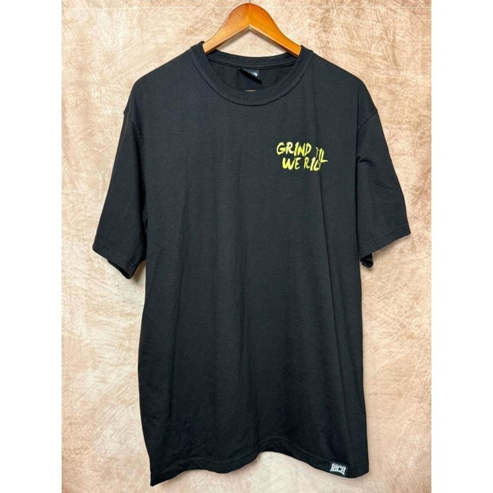 Other Grind Til We Rich Streetwear Graphic Tee Size XL Size US XL / EU 56 / 4 - 3 Thumbnail