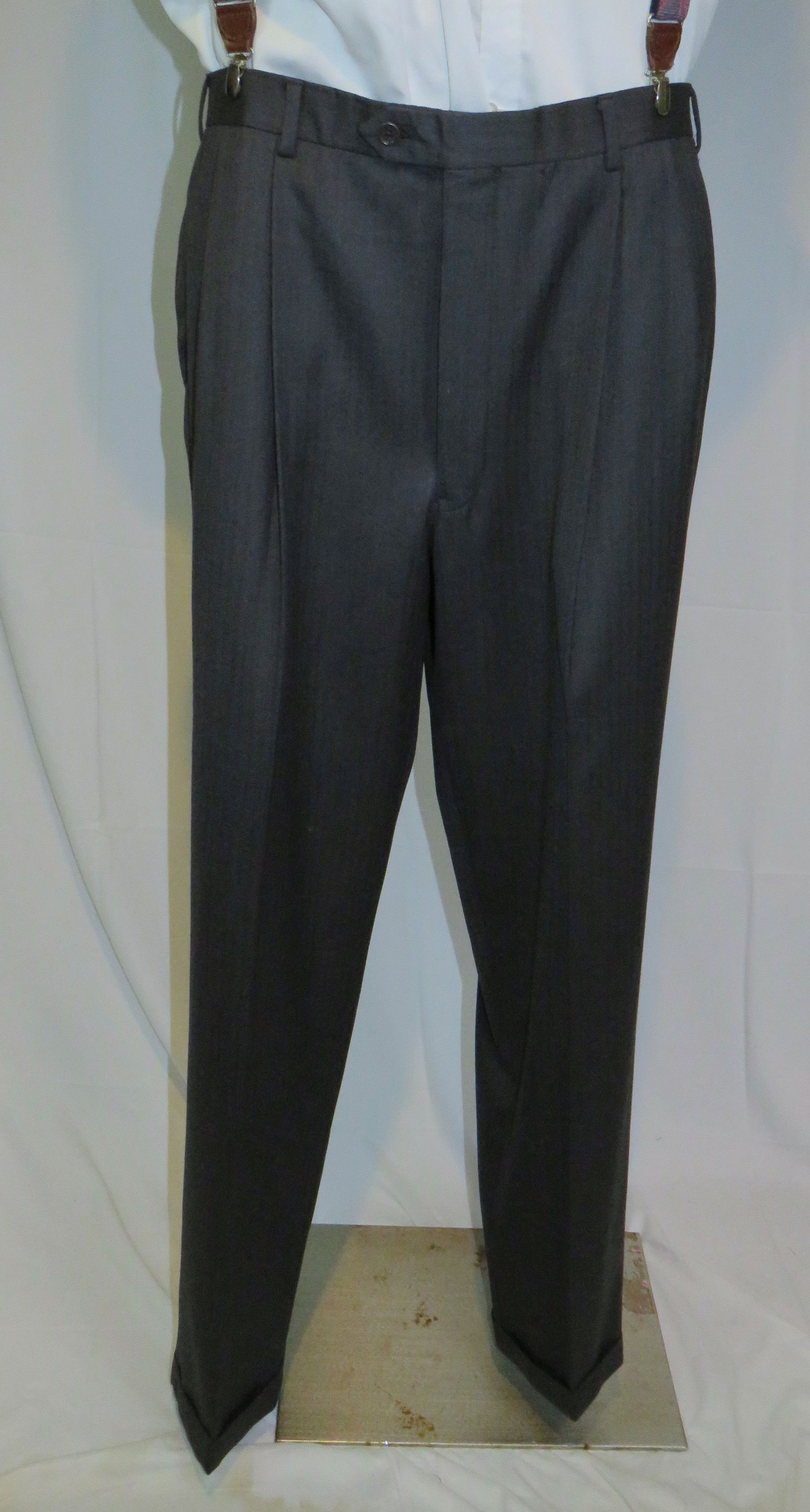 Brooks Brothers 1818 Madison Saxxon Gray Herringbone Two Button Suit 46XL Size 46L - 11 Thumbnail