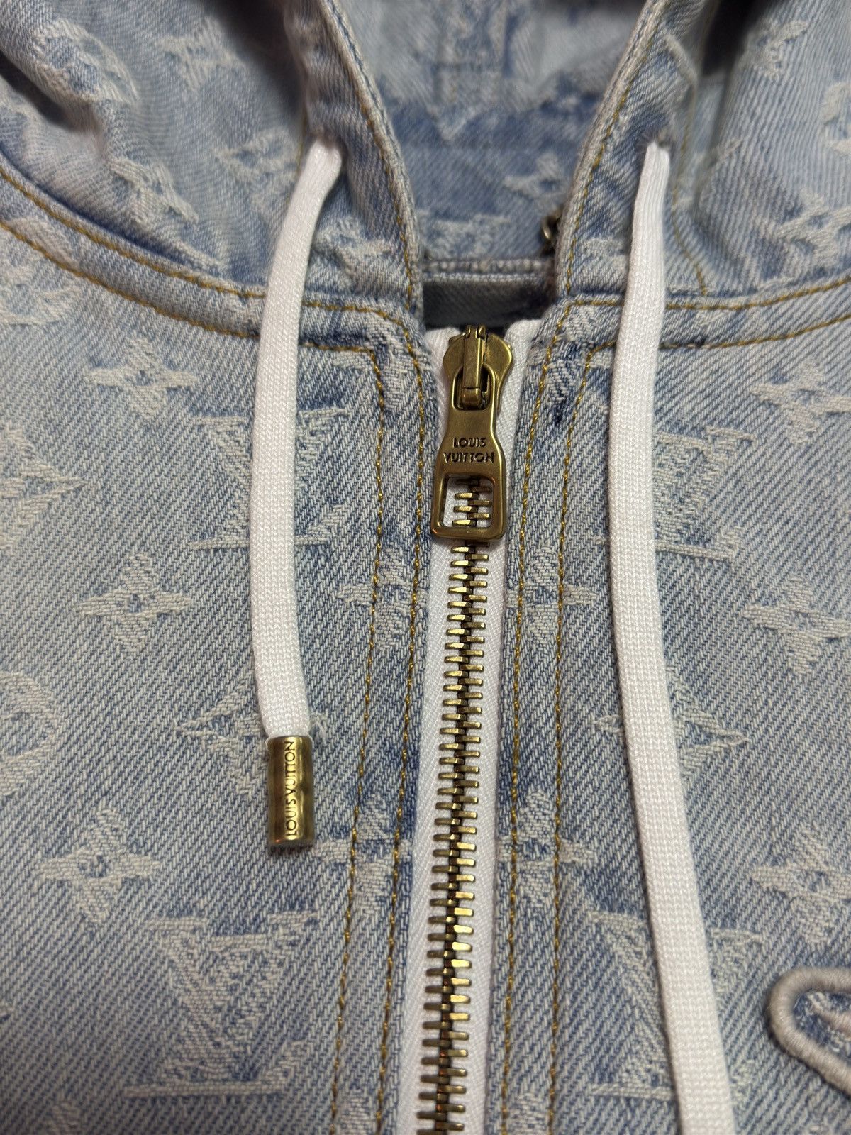 Louis Vuitton × NBA Louis Vuitton NBA Blue Denim Monogram Bomber Jacket Size US L / EU 52-54 / 3 - 16 Thumbnail