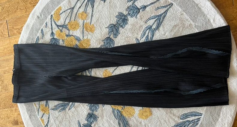 Issey Miyake Issey Miyake size:2 Blue pleated irregular-shaped pants Size 22" - 4 Thumbnail