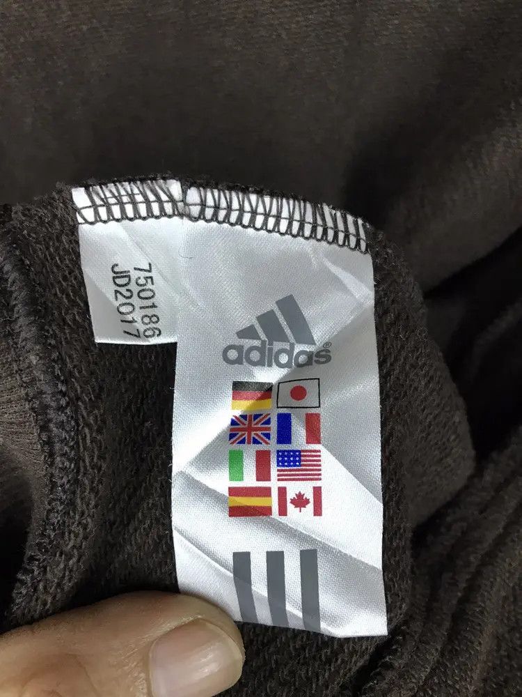 Adidas Vintage 00’s Adidas Sweaters Size US M / EU 48-50 / 2 - 8 Thumbnail