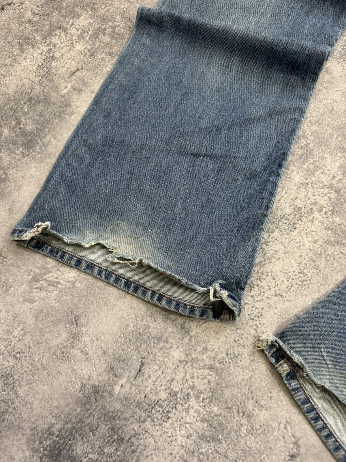 Diesel Vintage Diesel Jeans Baggy Distressed Flared Size US 36 / EU 52 - 5 Thumbnail