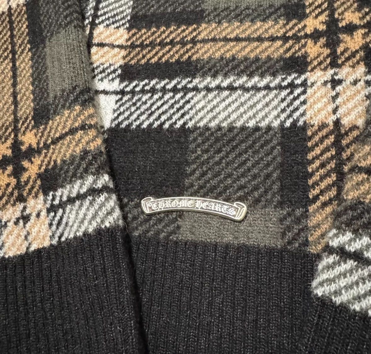 Chrome Hearts Plaid cashmere wool plus cross v neck sweater Size US M / EU 48-50 / 2 - 4 Thumbnail