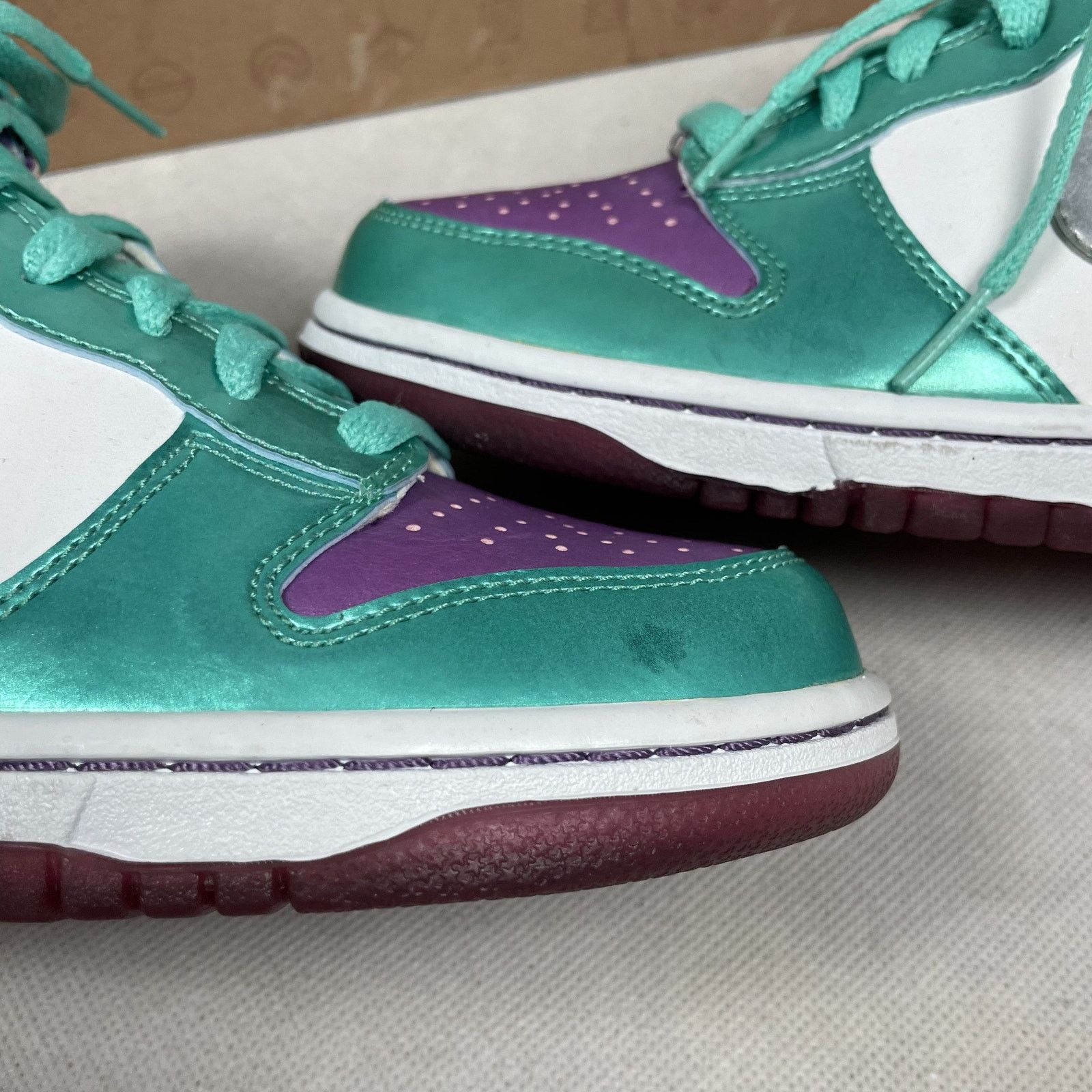 Nike Nike Dunk High GS 308319-101 White Purple Athletic Shoes 6.5 Size US 6.5 / EU 39-40 - 9 Thumbnail