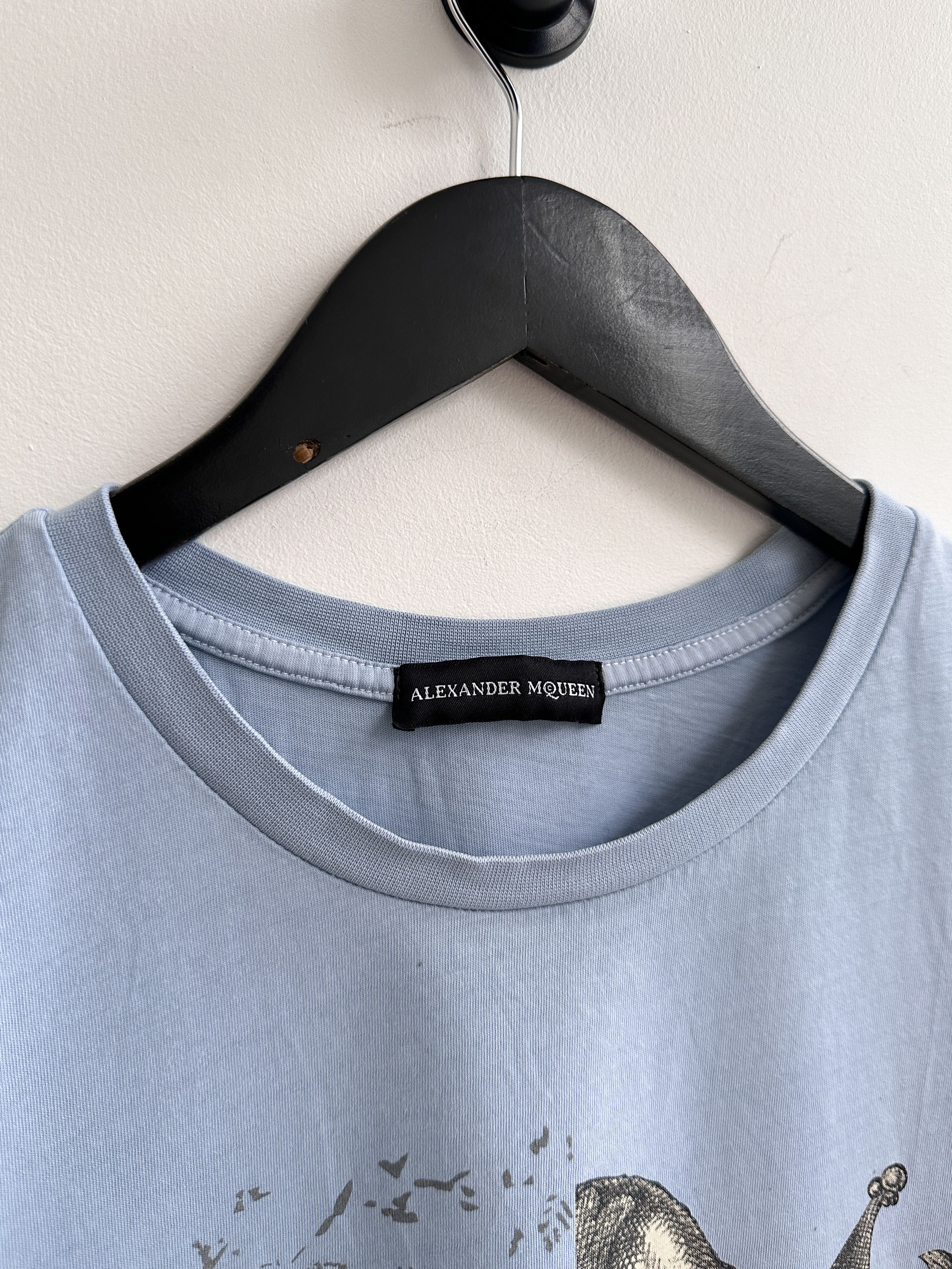 Alexander McQueen Alexander McQueen Blue Tee Shirt Size US XL / EU 56 / 4 - 4 Thumbnail