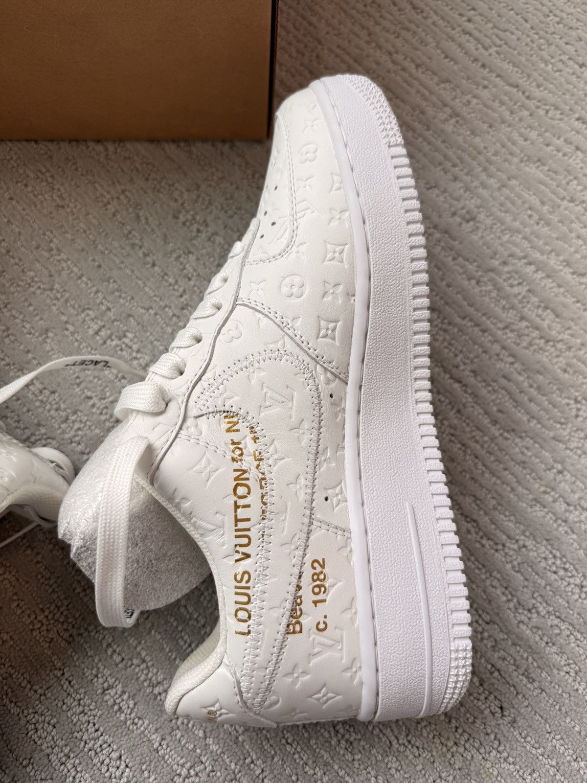Louis Vuitton Louis Vuitton Nike Air Force 1 Low Size US 6.5 / EU 39-40 - 8 Thumbnail