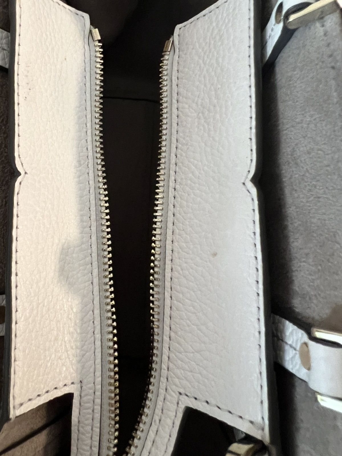 Kate Spade *** NEW*** Kate Spade White Tegan Satchel Leather Crossbody Size ONE SIZE - 6 Thumbnail