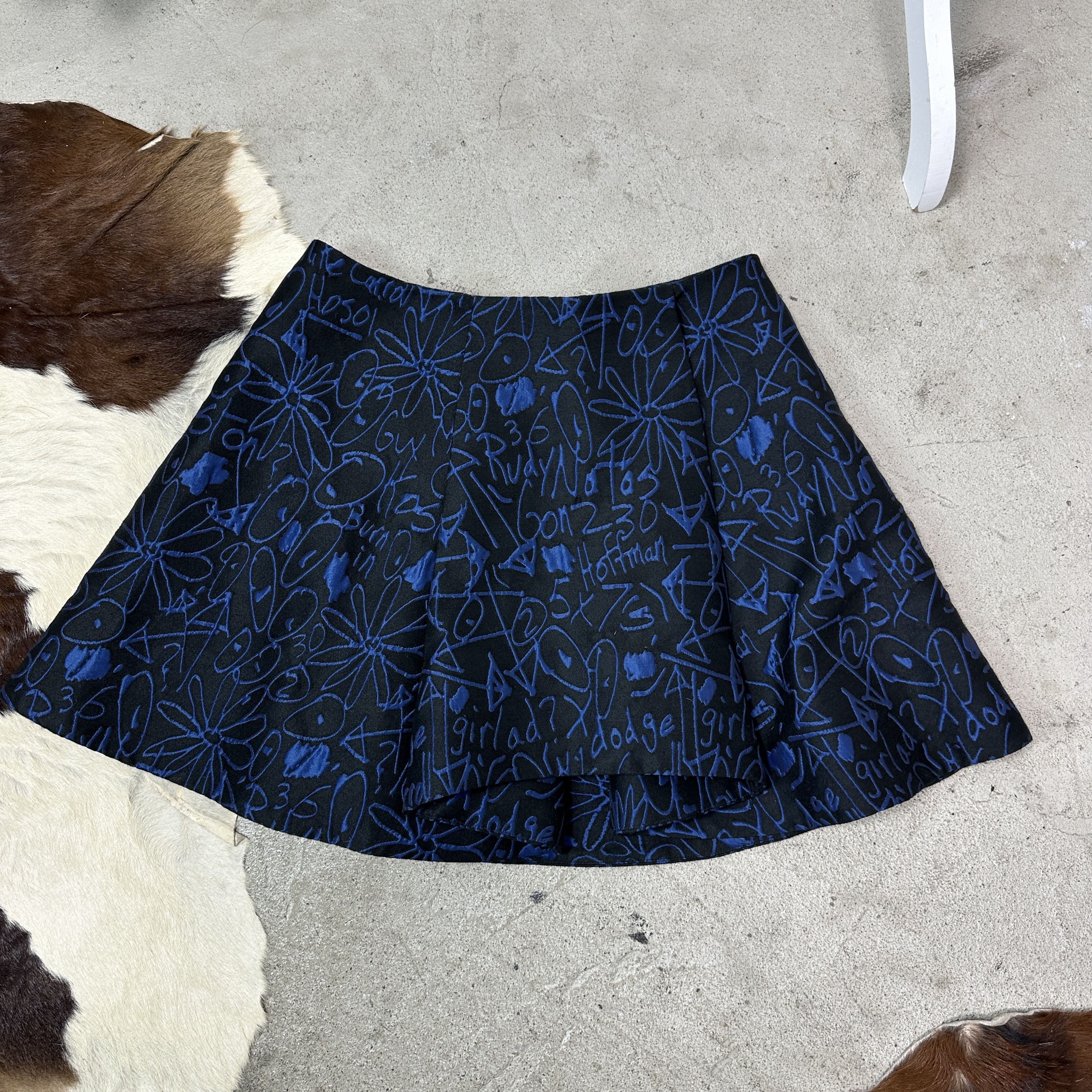 Opening Ceremony Vintage Avant Garde Printed Opening Ceremony Skirt Y2K Size 27" / US 4 / IT 40 - 2 Thumbnail