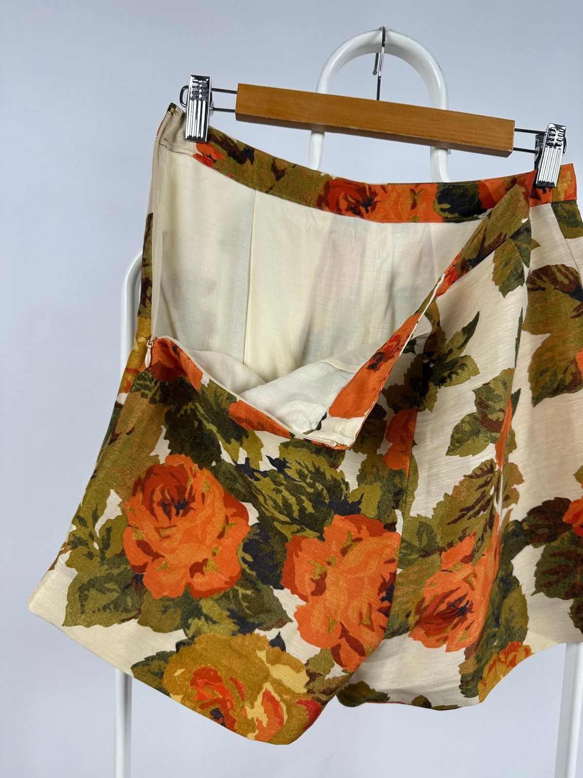 Sezane Sezane Almanzo Floral Taormina Print Shorts Size 26" / US 2 / IT 38 - 9 Thumbnail