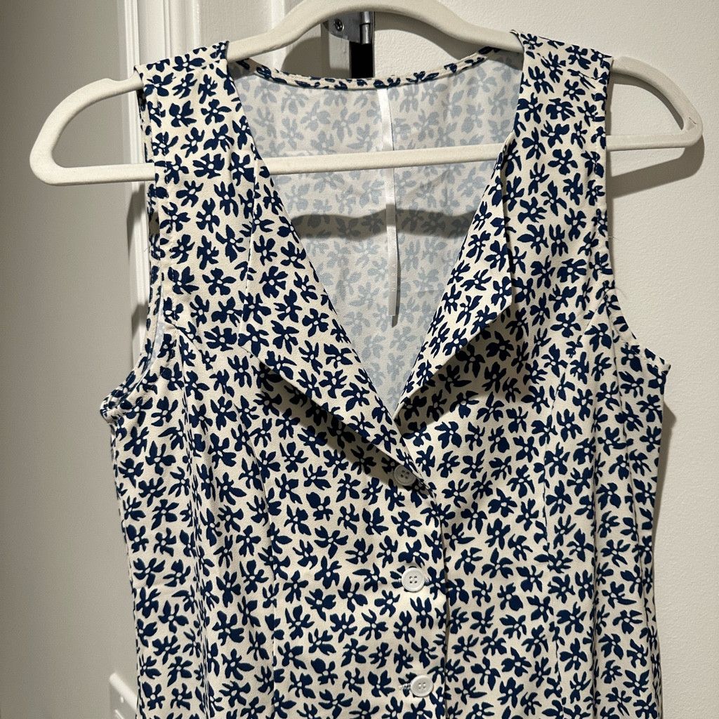 Urban Outfitters Navy Floral Sleeveless Mini Dress with Tie Back Size S / US 4 / IT 40 - 5 Thumbnail