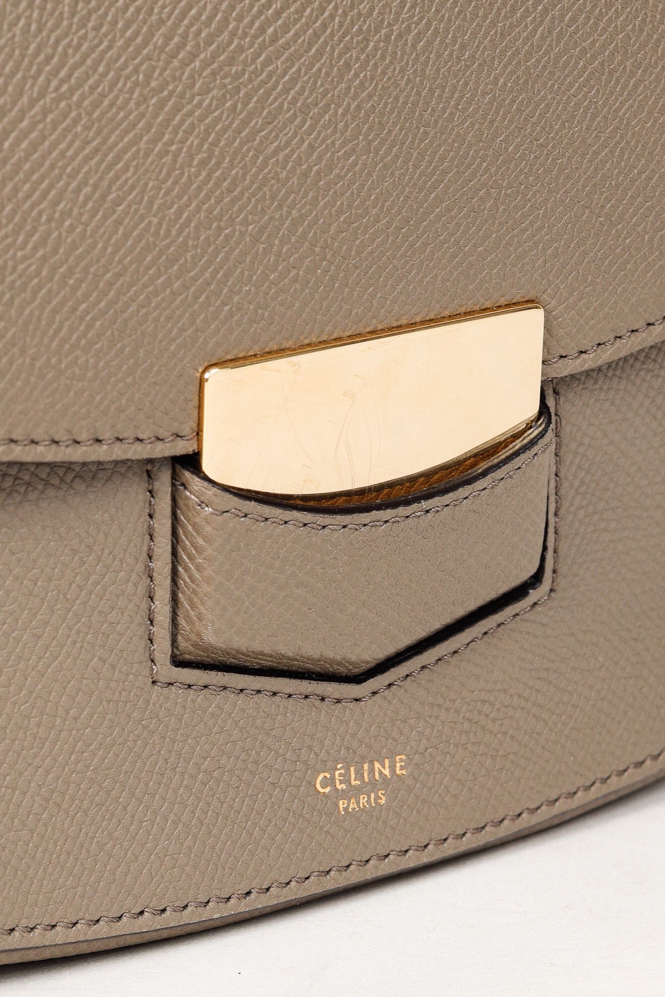 Celine Celine Medium Trotteur Taupe Grained Calfskin Crossbody Size ONE SIZE - 9 Thumbnail