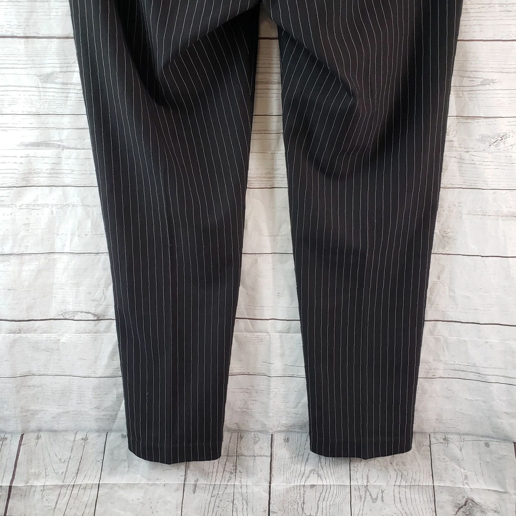 Vintage Liverpool Womens Ponte Knit Pull On Pants Sz 10 Black Striped Skinny Jeans Styled Pants Women's Liverpool Jeans Winte? Size 32" / US 10 / IT 46 - 5 Thumbnail