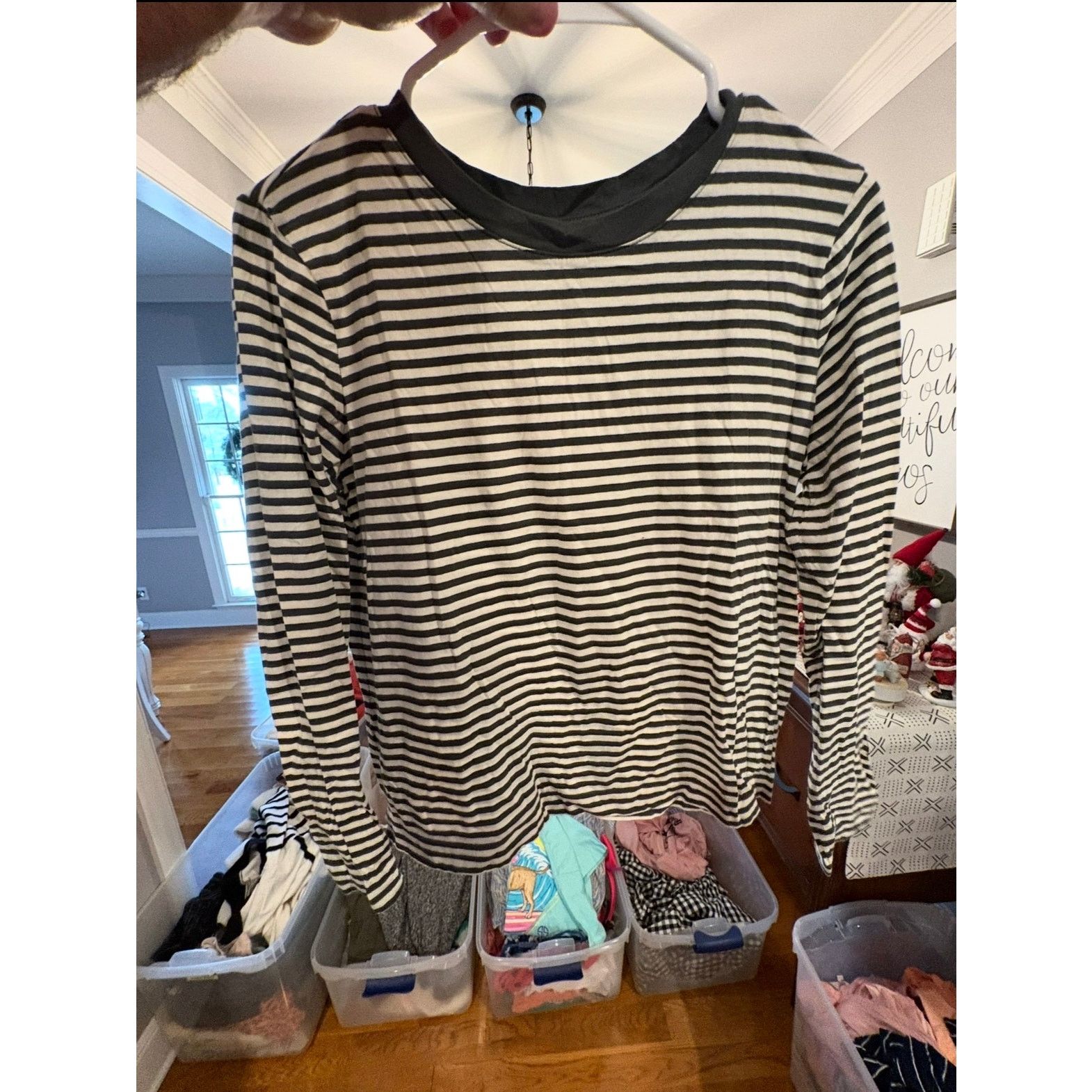 Loft LOFT Black White Striped Long Sleeve Tee Medium Crew Neck Size M / US 6-8 / IT 42-44 - 2 Thumbnail