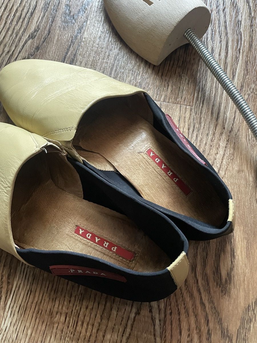 Prada 2000’s Vintage Prada Logo Leather Scrunch Ballet Flats Shoes Size US 7 / IT 37 - 8 Thumbnail