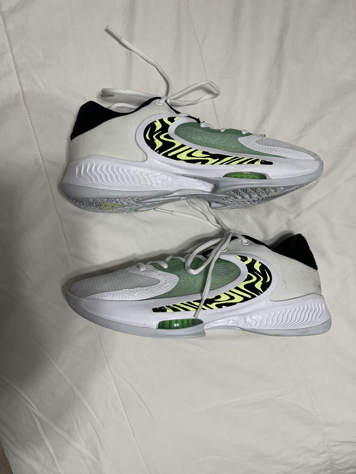 Nike Nike Giannis Freak 4 Size US 9.5 / EU 42-43 - 1 Thumbnail