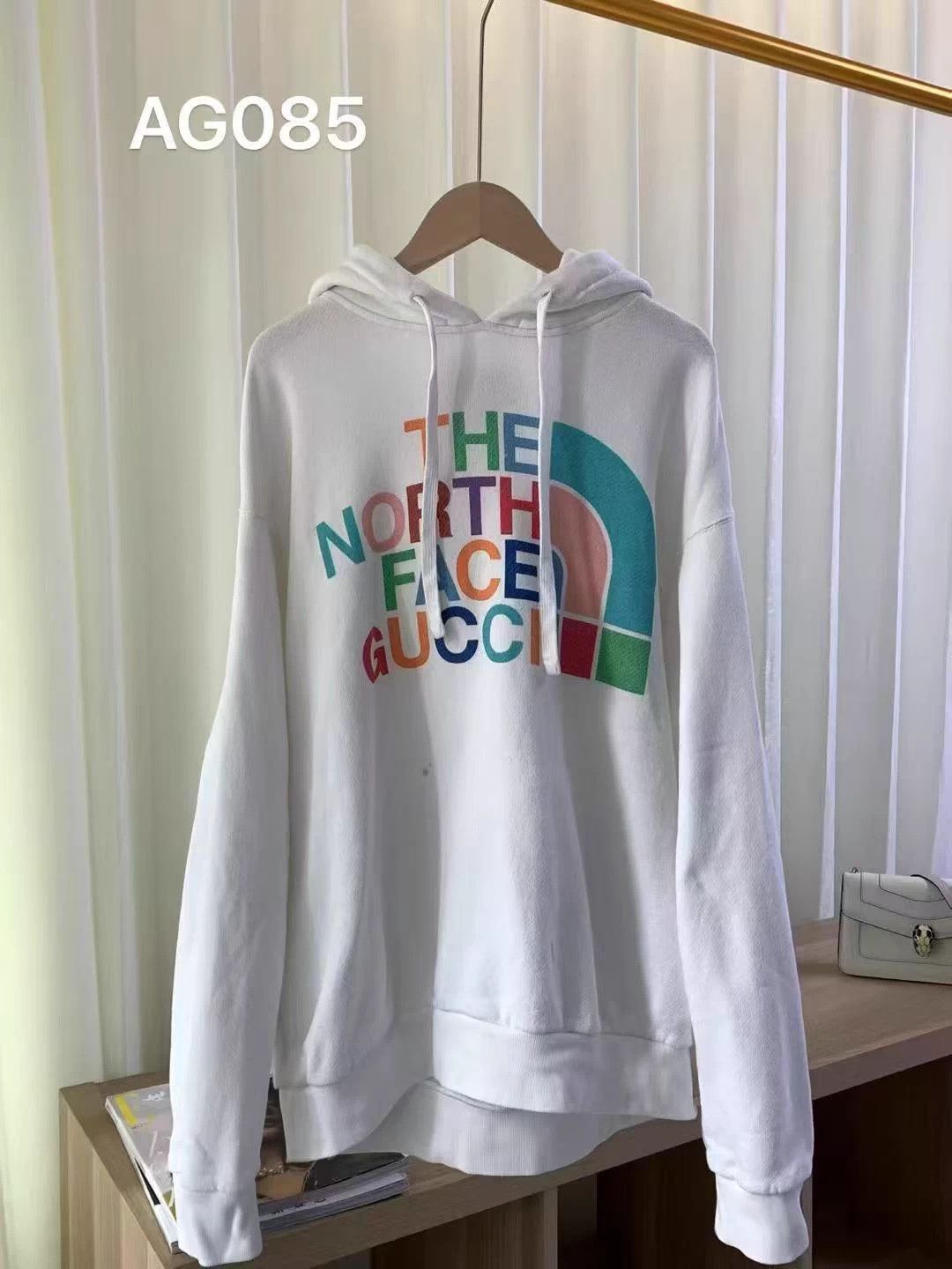 Gucci Gucci x The North Face Logo White Hoodie S Size S / US 4 / IT 40 - 1 Thumbnail