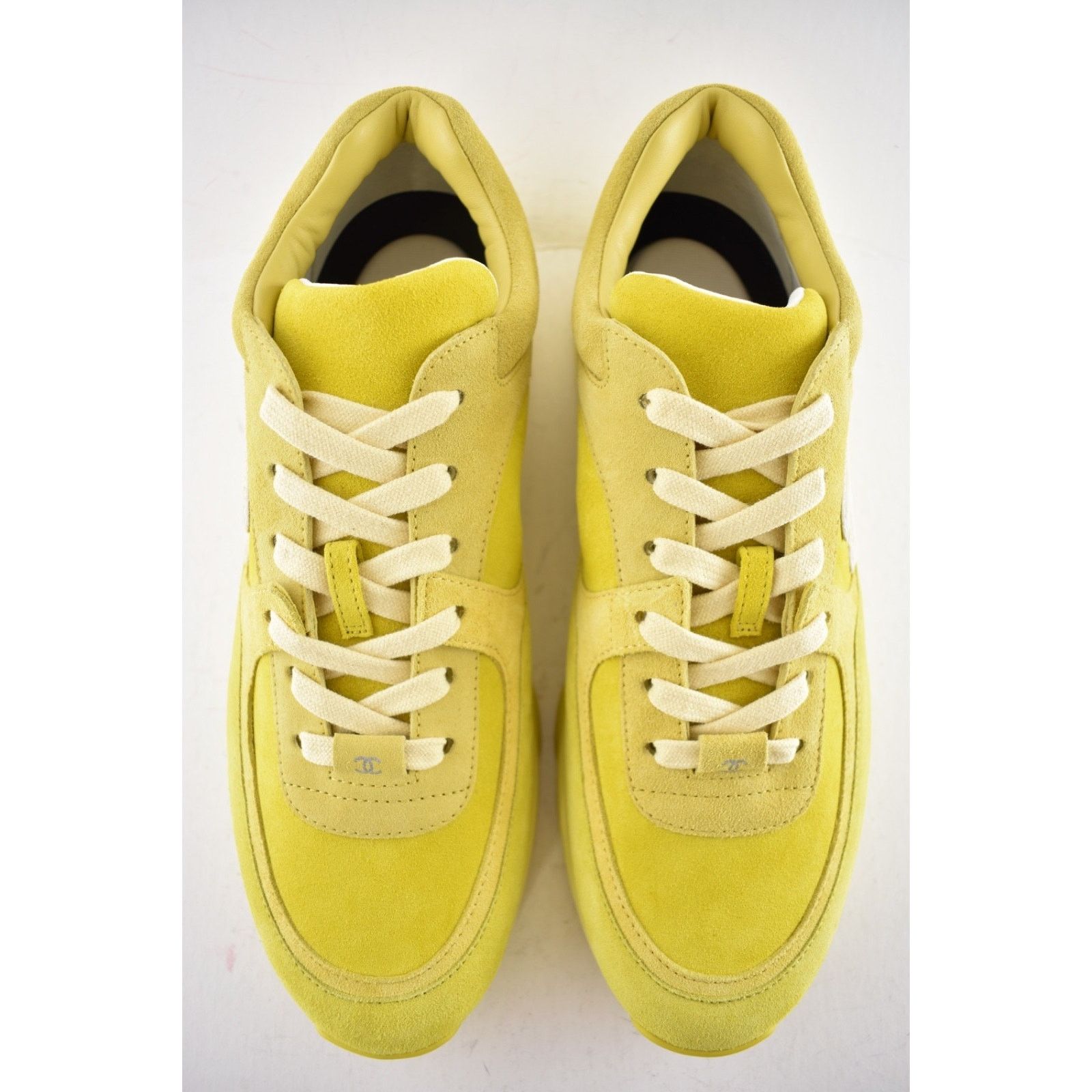 Chanel Chanel 19S Mens Yellow White Suede CC Logo Low Top Size US 11 / EU 44 - 8 Thumbnail