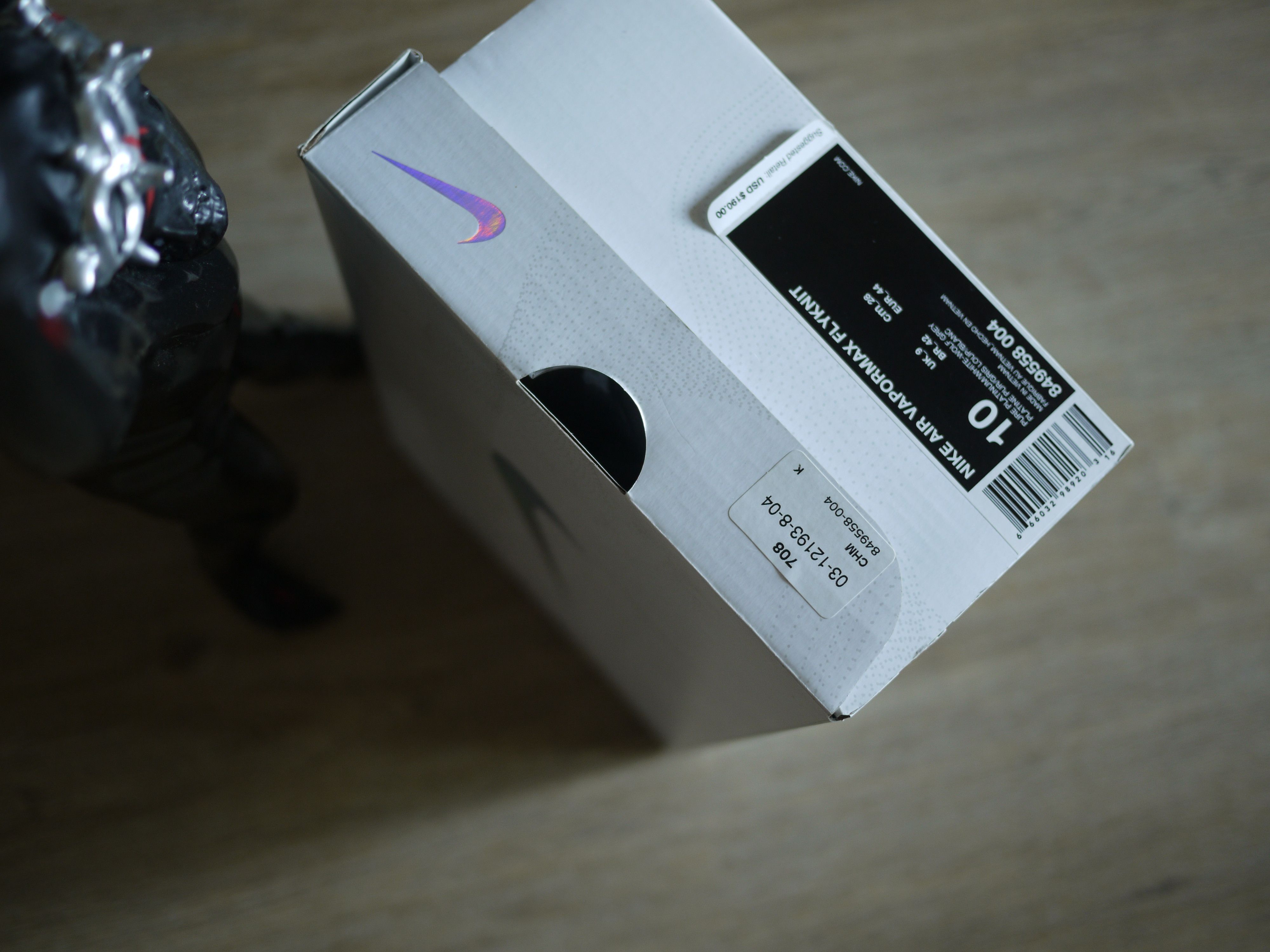 Nike NIKE AIR VAPORMAX OG PLATINUM '17 Size US 10 / EU 43 - 10 Thumbnail