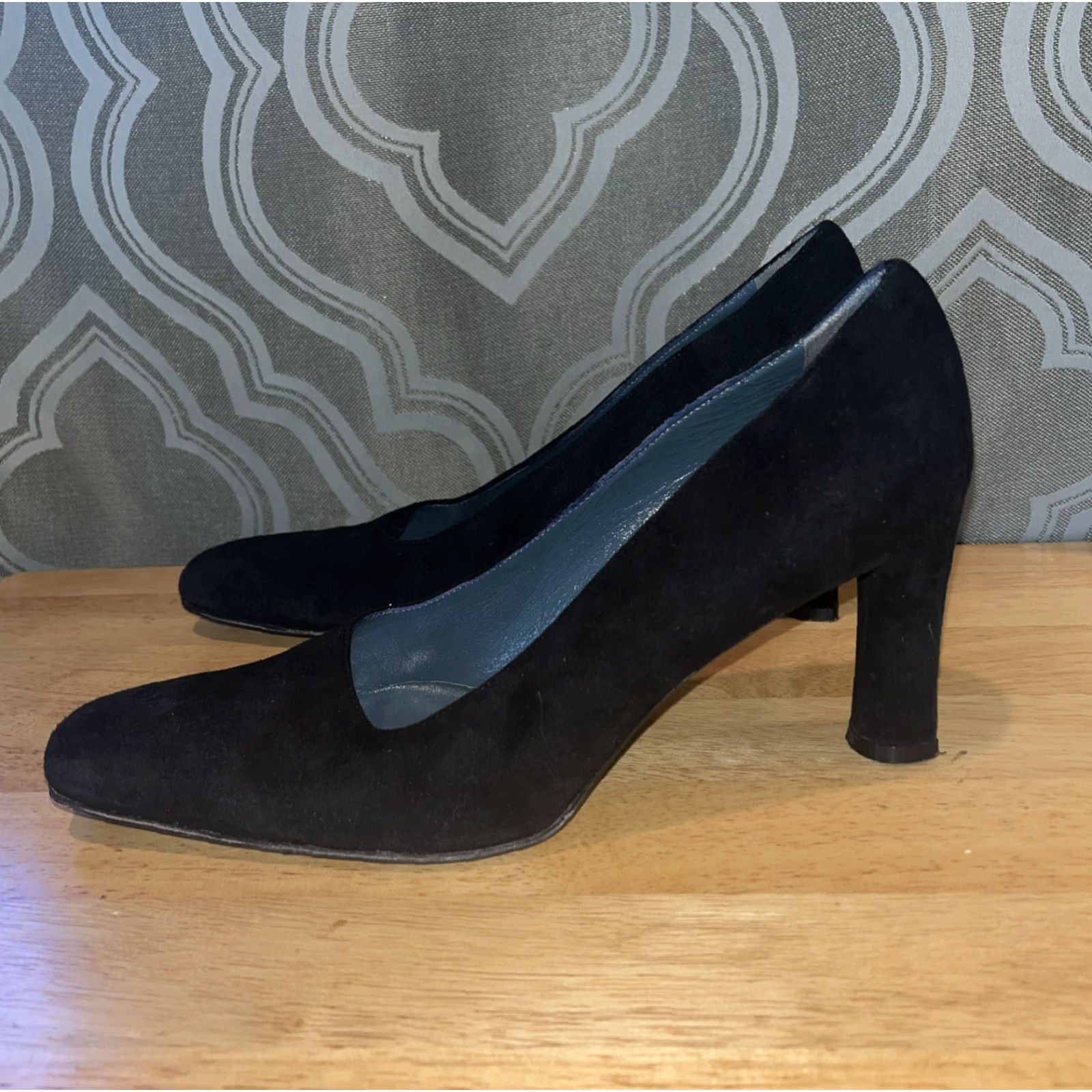 Vintage VINTAGE Joan & David Women's High Heel Pump Square Toe Slip-On Black Suede 7.5M Retro Wedding Formal Dress Shoes Size US 5.5 / IT 35.5 - 4 Thumbnail