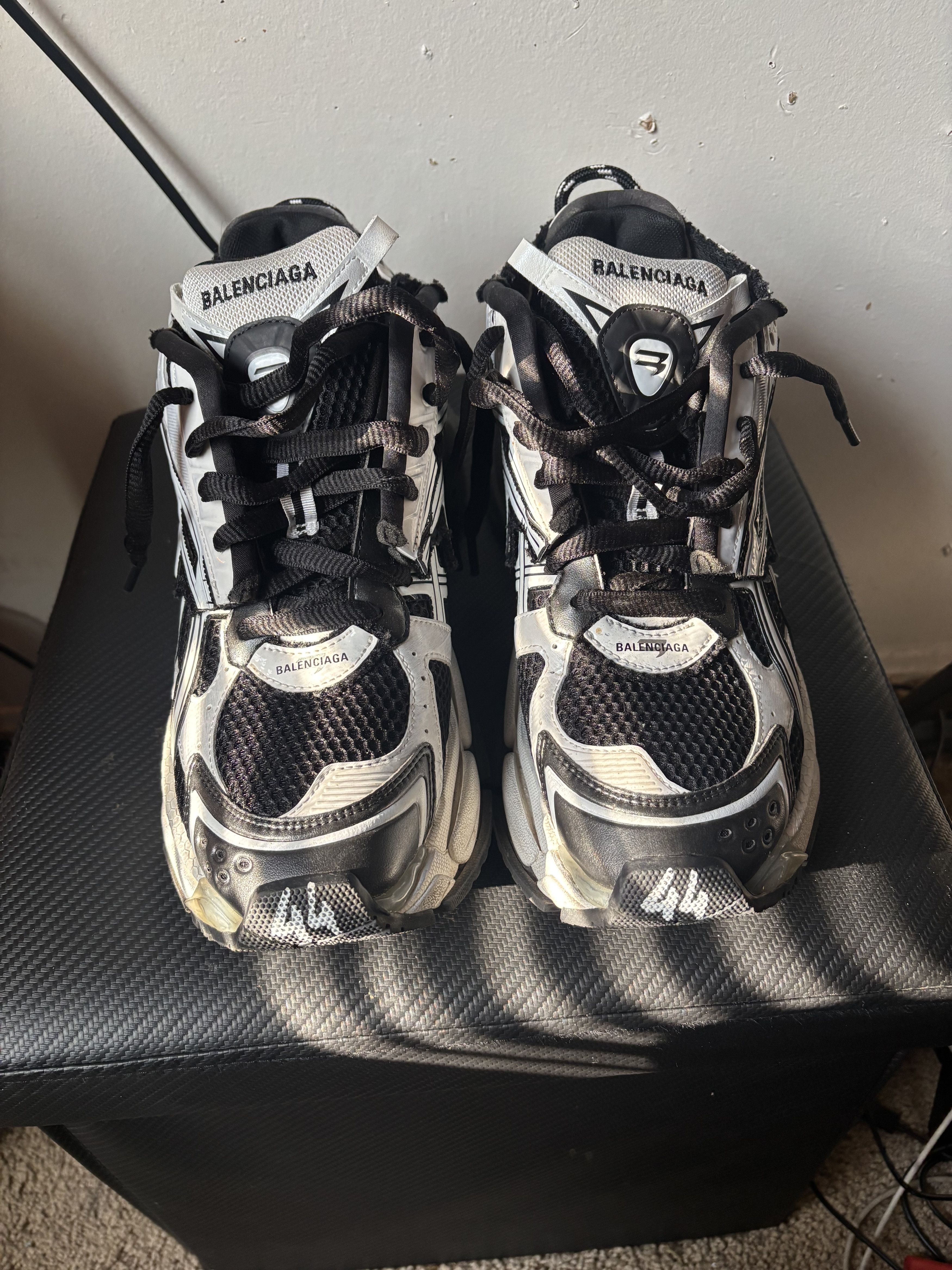 Balenciaga Balenciaga runners Size US 11 / EU 44 - 1 Thumbnail