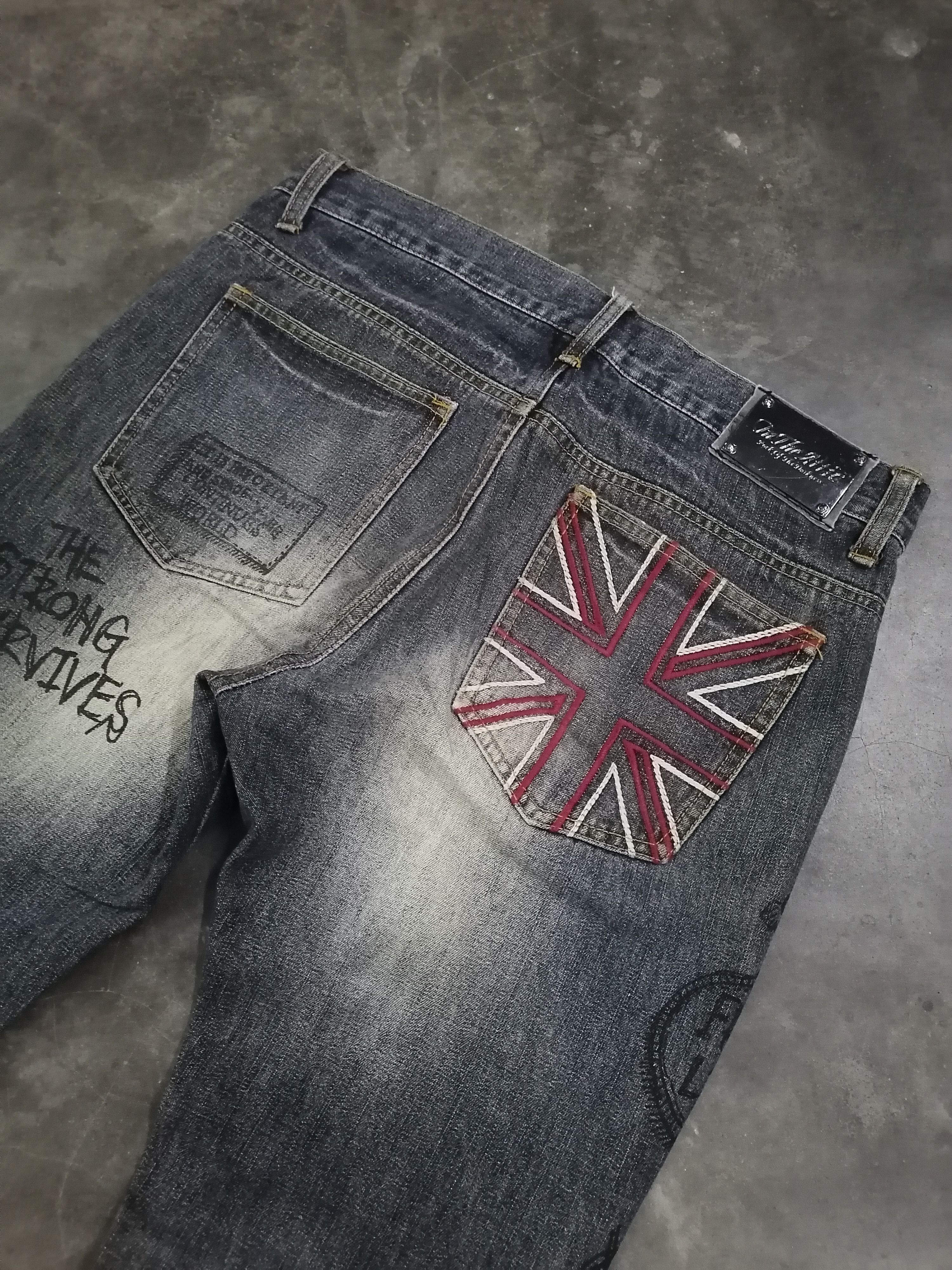 If Six Was Nine × Le Grande Bleu (L.G.B.) × Seditionaries Flare In The Attic Gothic Distressed Denim Pants Size US 31 - 10 Thumbnail