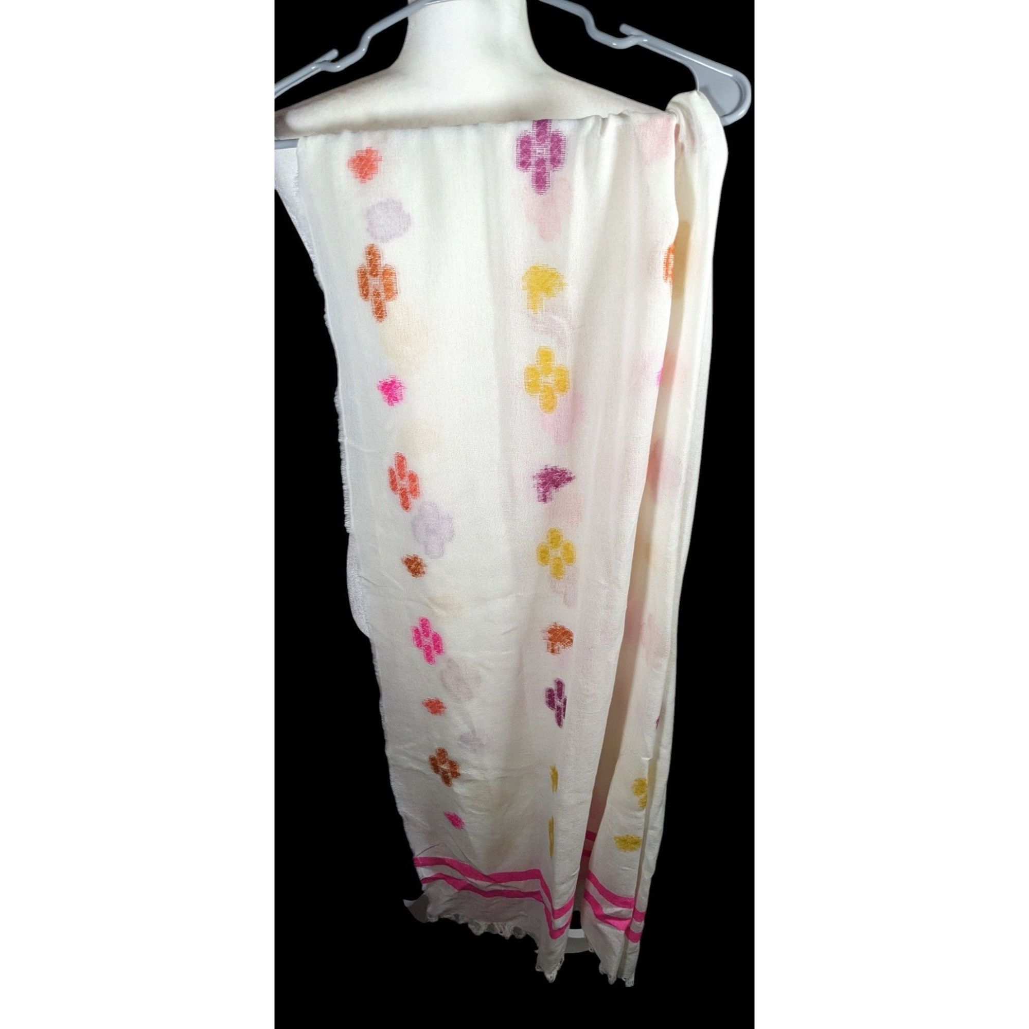 Gap Gap Spring Themed Retro Fringe Jacquard Scarf Size ONE SIZE - 2 Thumbnail