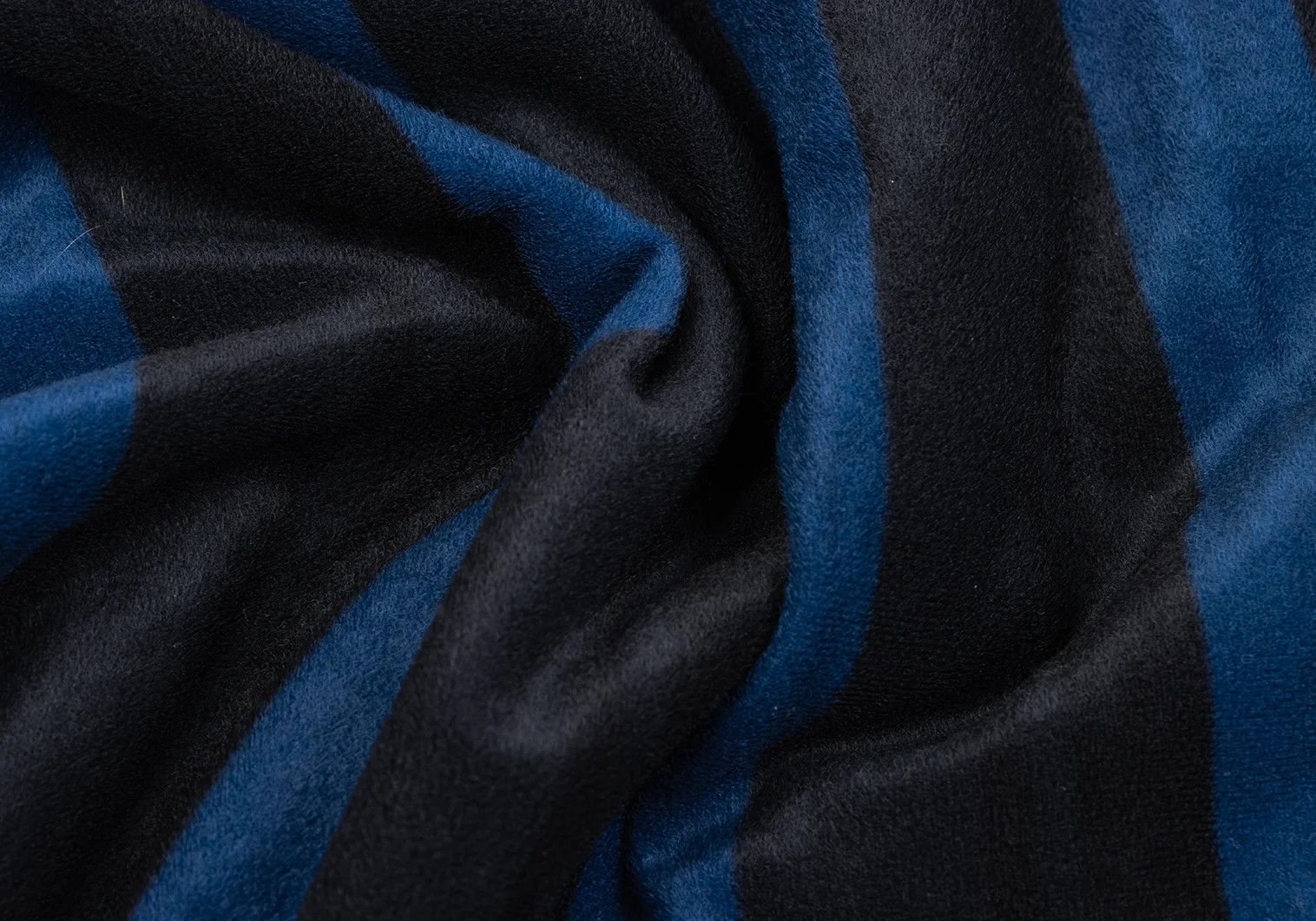 Comme des Garcons Homme Plus Nylon Pile Stripe Open Collar Short Sleeve Shirt Blue Black Size US M / EU 48-50 / 2 - 12 Thumbnail