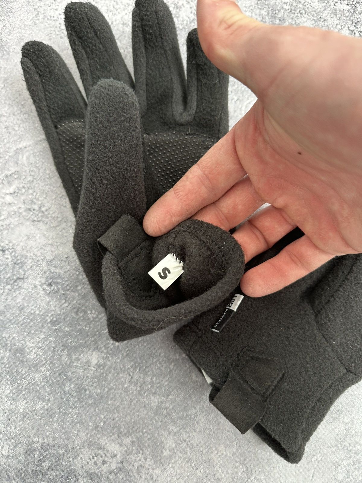 The North Face The North Face Fleece Winter Black Gloves Outdoor Gorpcore Size ONE SIZE - 10 Thumbnail