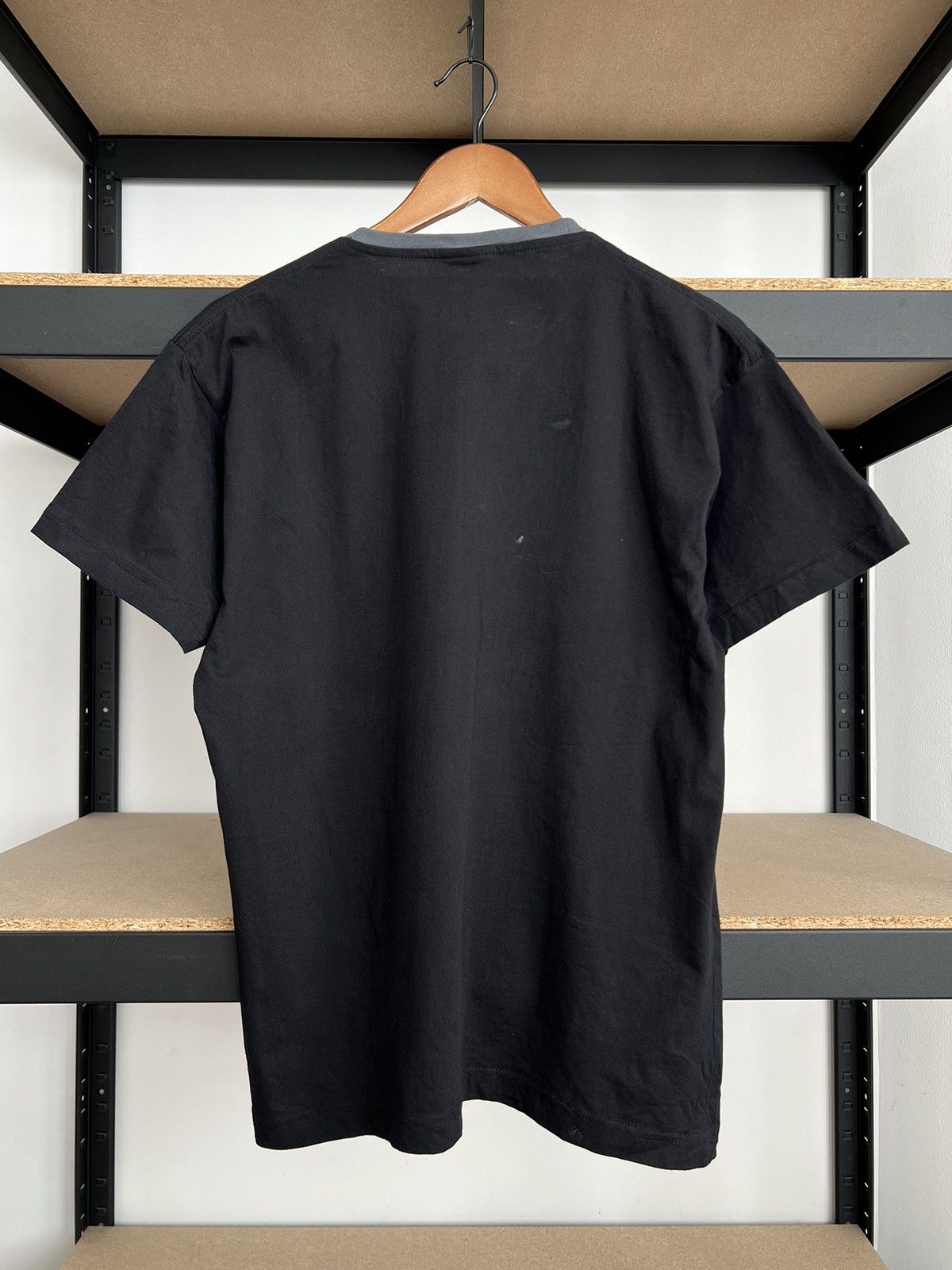 Mercedes-Benz Vintage 2000s Mercedes Benz Black T-shirt Size US M / EU 48-50 / 2 - 2 Thumbnail