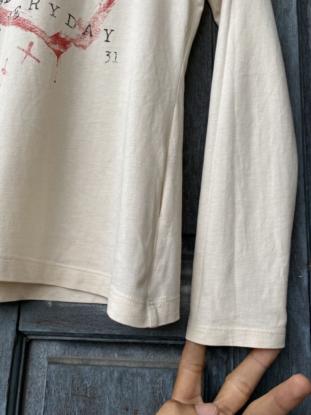 Esprit Esprit Y2K Graphic Long Sleeve Tee “Lucky 365 Love Everyday Size XS / US 0-2 / IT 36-38 - 6 Thumbnail
