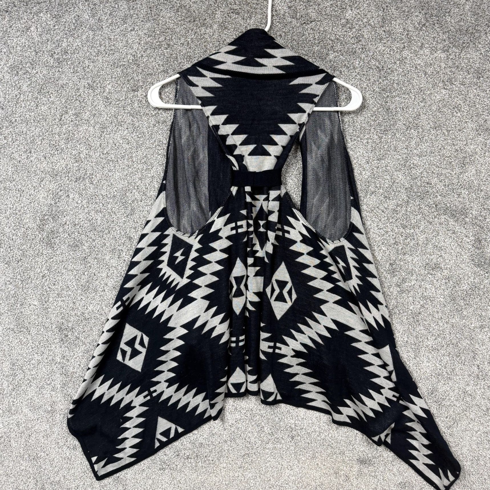 Vintage VINTAGE Aztec Waterfall Sweater Vest Women S Blue White Geometric Open Boho Festival USA Size S / US 4 / IT 40 - 7 Thumbnail