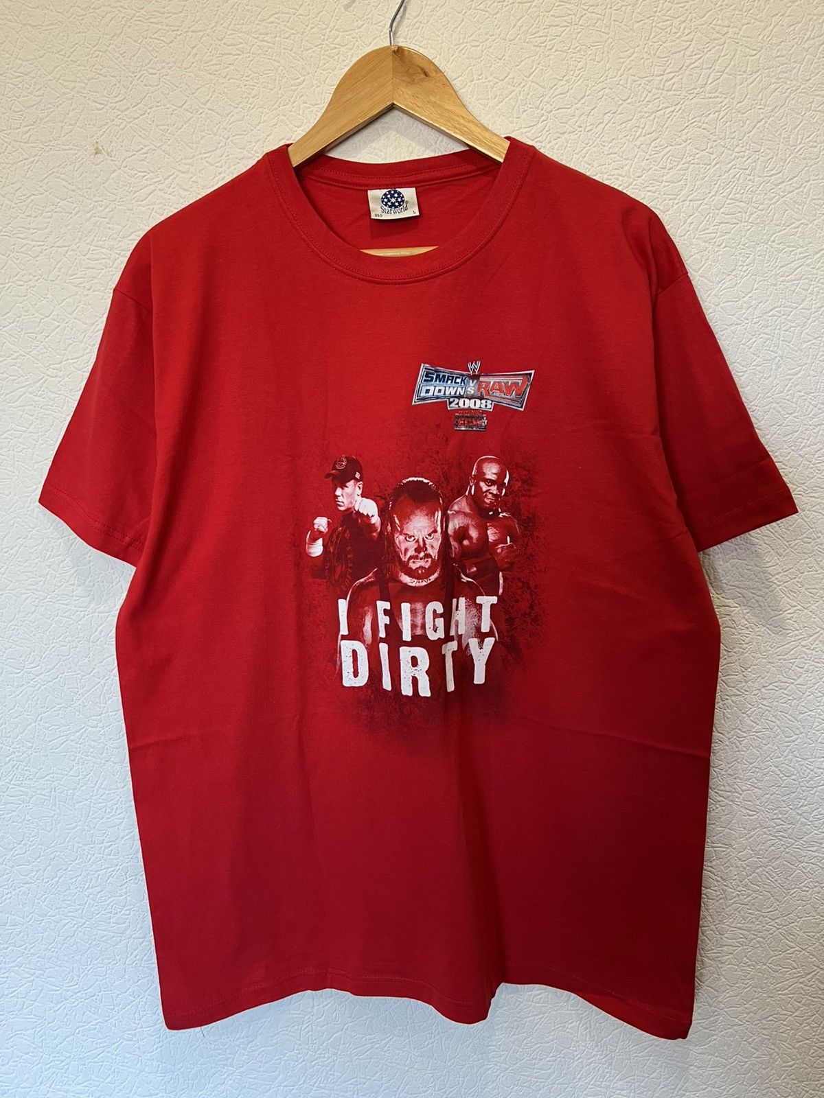 WWE Vintage WWE T Shirt Red Smack Down Row 2008 Size US L / EU 52-54 / 3 - 1 Thumbnail