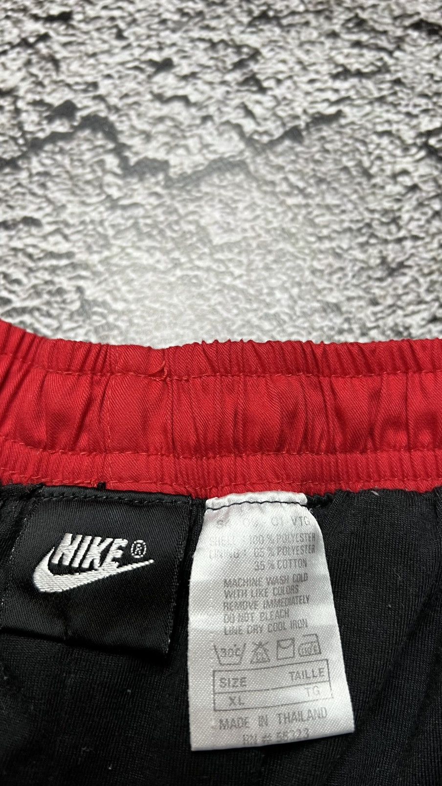 Jordan Brand VTG 90’s Nike air Michael Jordan rare shorts Size US 36 / EU 52 - 4 Thumbnail