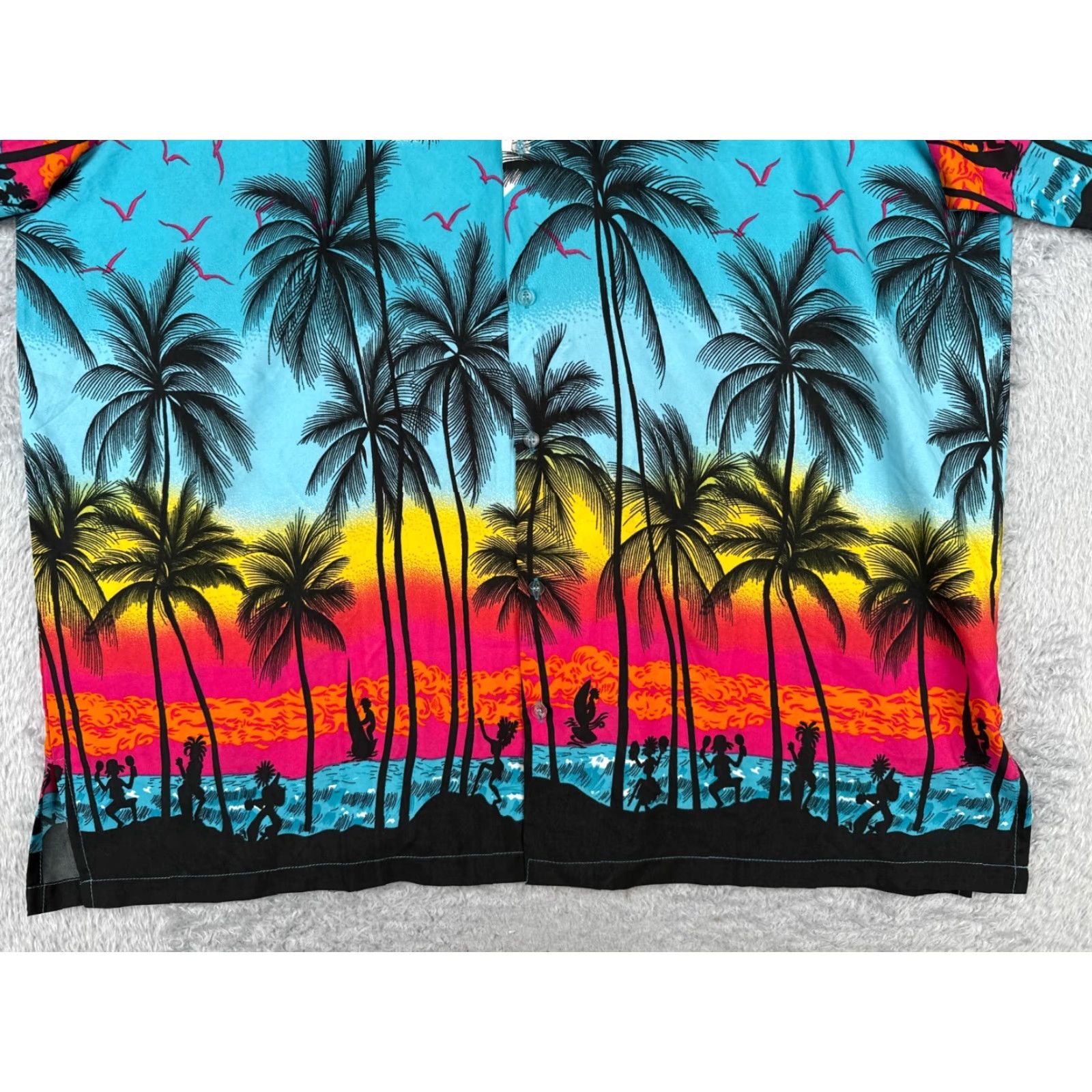 Vintage Hawaiian Shirt Mens 2XL XXL Blue Red Sunset Palm Beach Wind Surfer Button Up Size US XXL / EU 58 / 5 - 5 Thumbnail