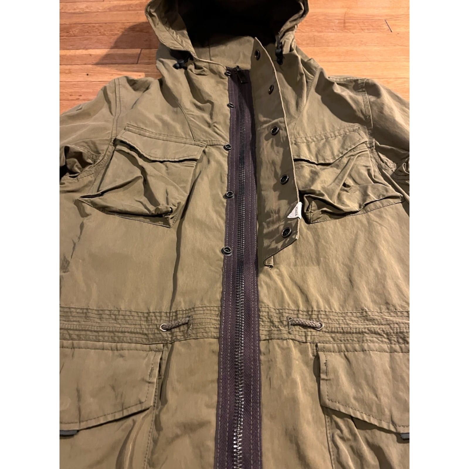 Scotch & Soda Scotch & Soda Favorite Parka Men’s Small Army Green Jacket Regular size Parka Wind-Resistant Hooded Full Zip Pockets 39” Chest Size US S / EU 44-46 / 1 - 6 Thumbnail
