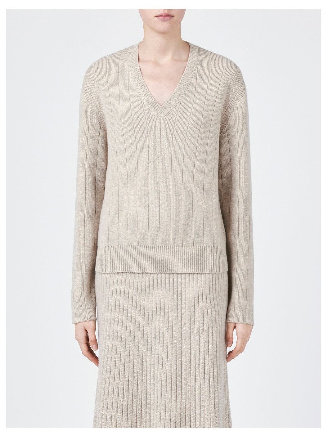 Loro Piana o1srvl11e0725 FAO2833 Baby Cashmere V-Neck Sweater in Ivory Size M / US 6-8 / IT 42-44 - 4 Thumbnail