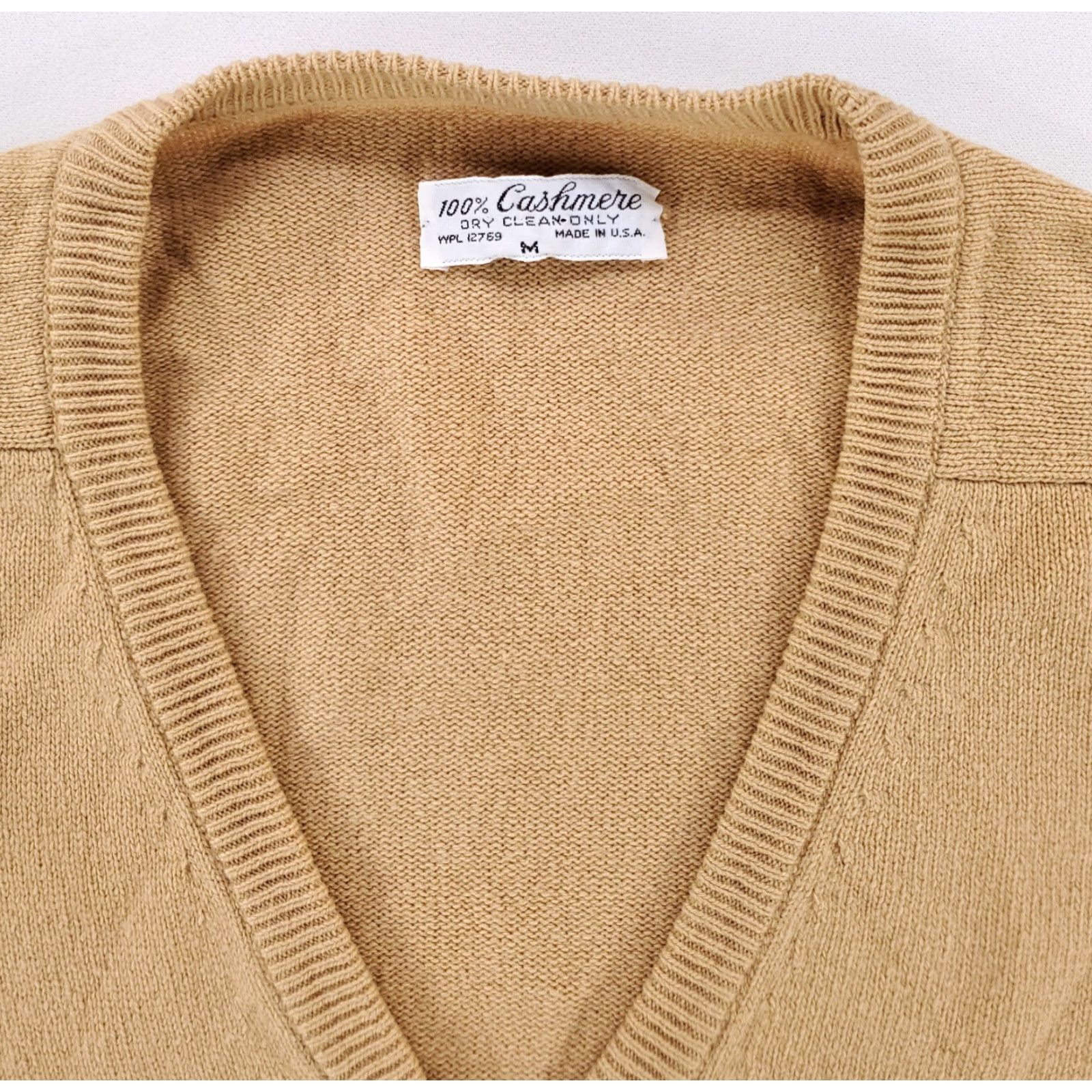 Vintage VINTAGE 60s 70s 100% Cashmere Tan Khaki Sweater Long Sleeve Mens M Pullover Shirt/Cardigan Size US M / EU 48-50 / 2 - 2 Thumbnail