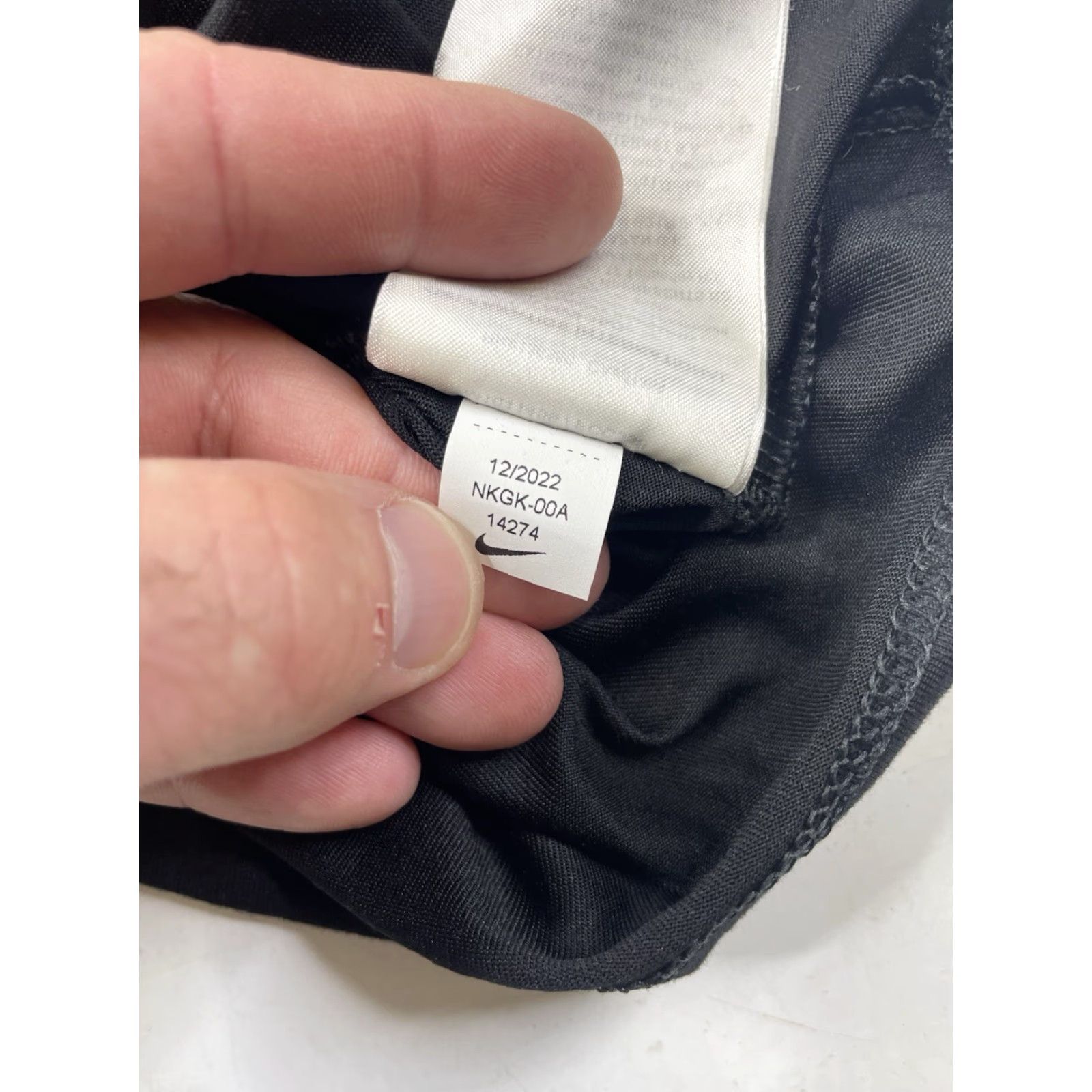 Nike VINTAGE not applicable, so start with Main Selling Point OR Brand. Best: Nike On Field Mens Medium Kansas City Chiefs Football T-Shirt Black Size US M / EU 48-50 / 2 - 6 Thumbnail