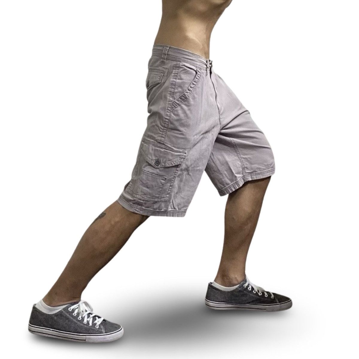 Company 81 Company 81 Cargo Shorts Size 36 Size US 36 / EU 52 - 1 Thumbnail