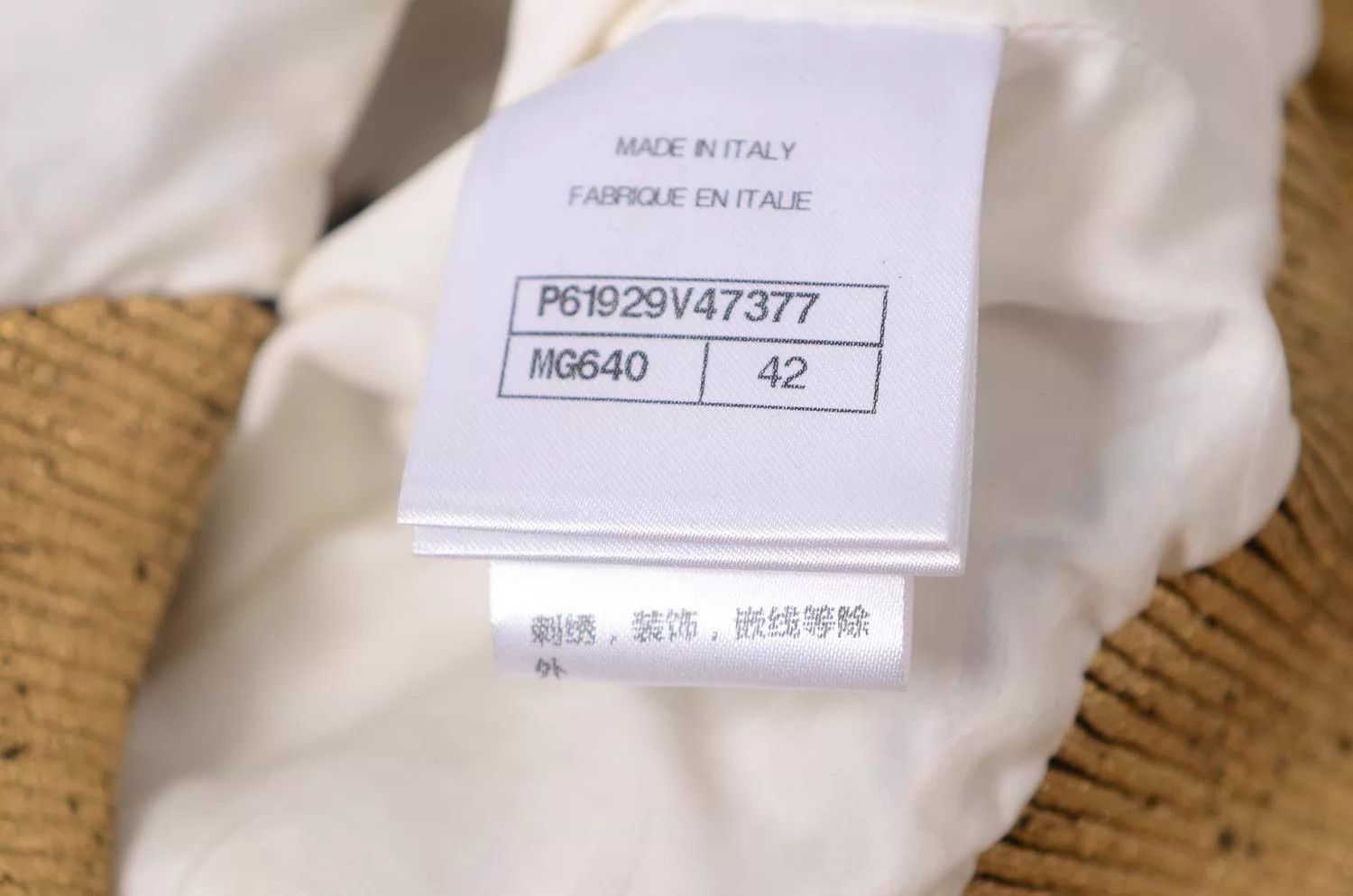 Chanel Chanel jacket with tags Size M / US 6-8 / IT 42-44 - 5 Thumbnail