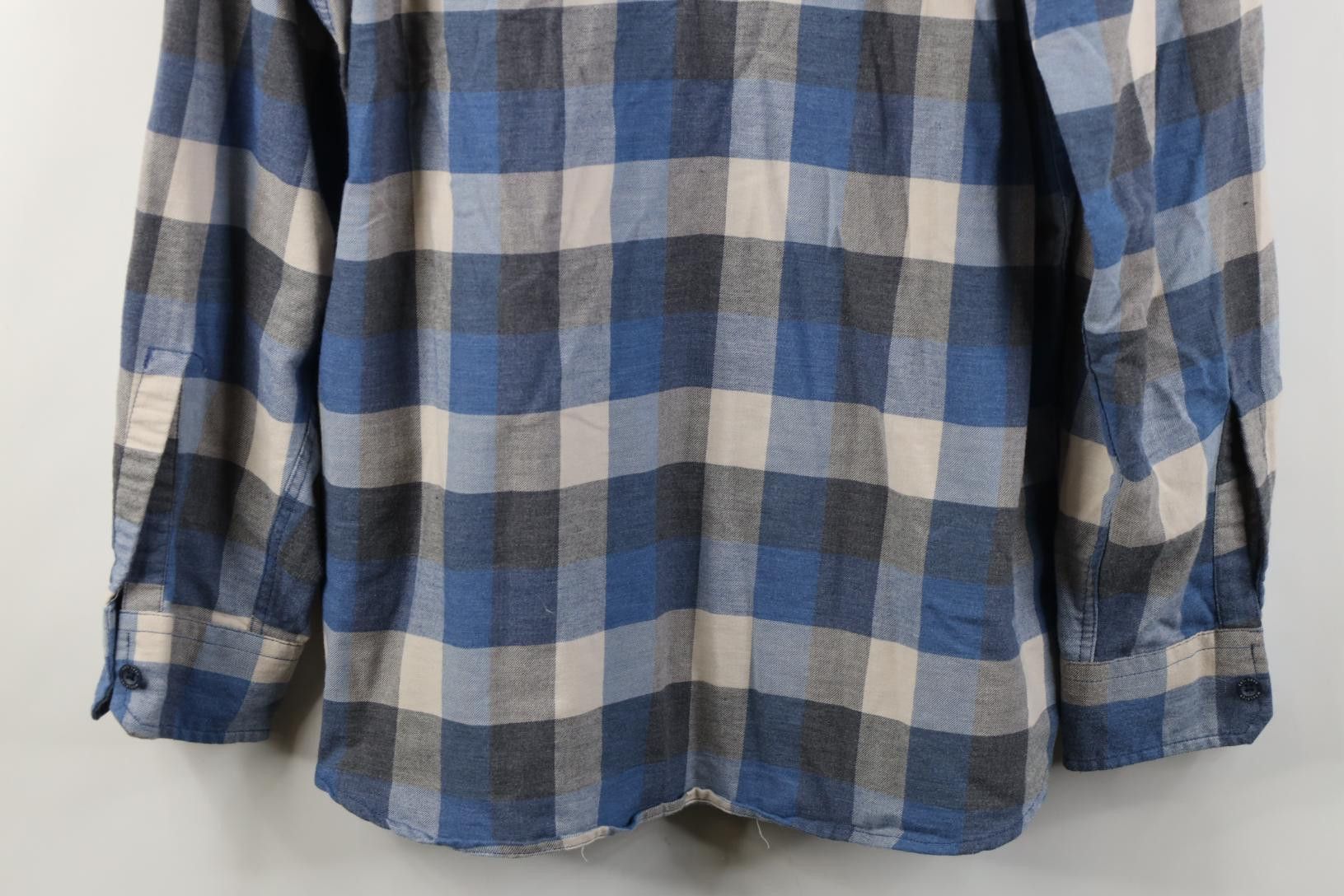Woolrich Woolen Mills Vintage Y2K Woolrich Collared Button Shirt Blue Plaid Size US M / EU 48-50 / 2 - 15 Thumbnail