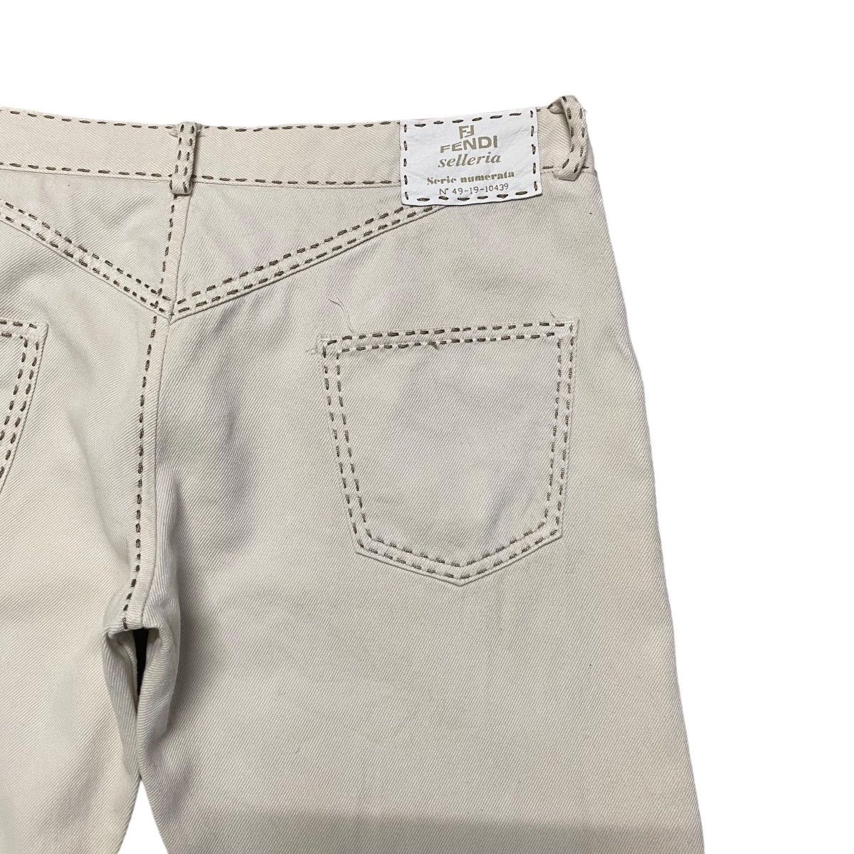 Fendi Fendi Selleria Creamy Jeans Handstitch Size 30" / US 8 / IT 44 - 11 Thumbnail