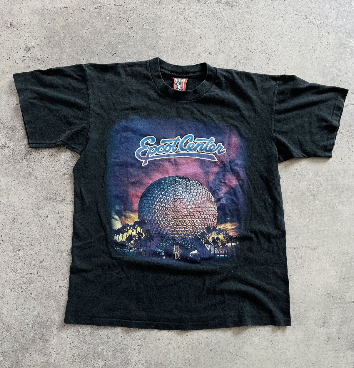 Disney × Mickey Mouse × Vintage Vintage Disney Epcot Center 